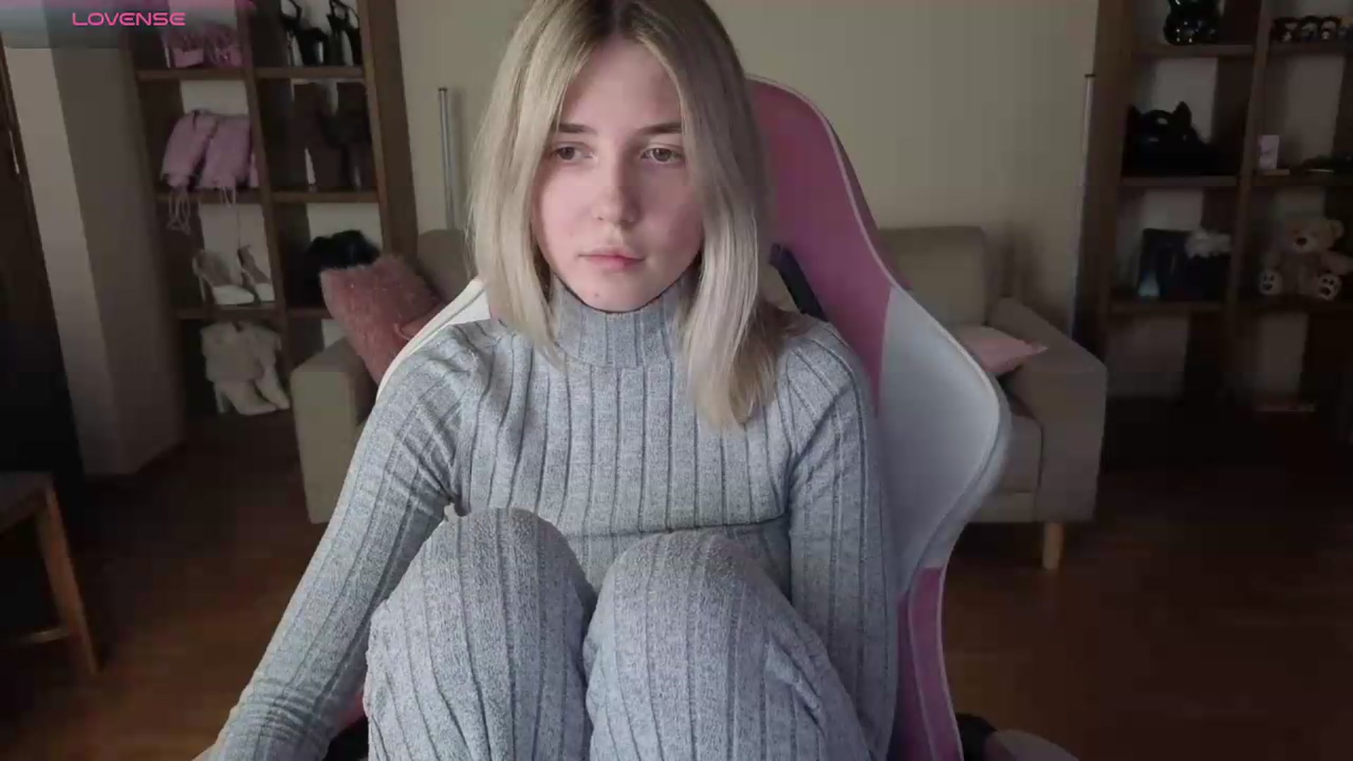 Gallery image thumbnail from Serphelia's myfreecams stream on, 06/11/2026, 19:50 image 7 of 20