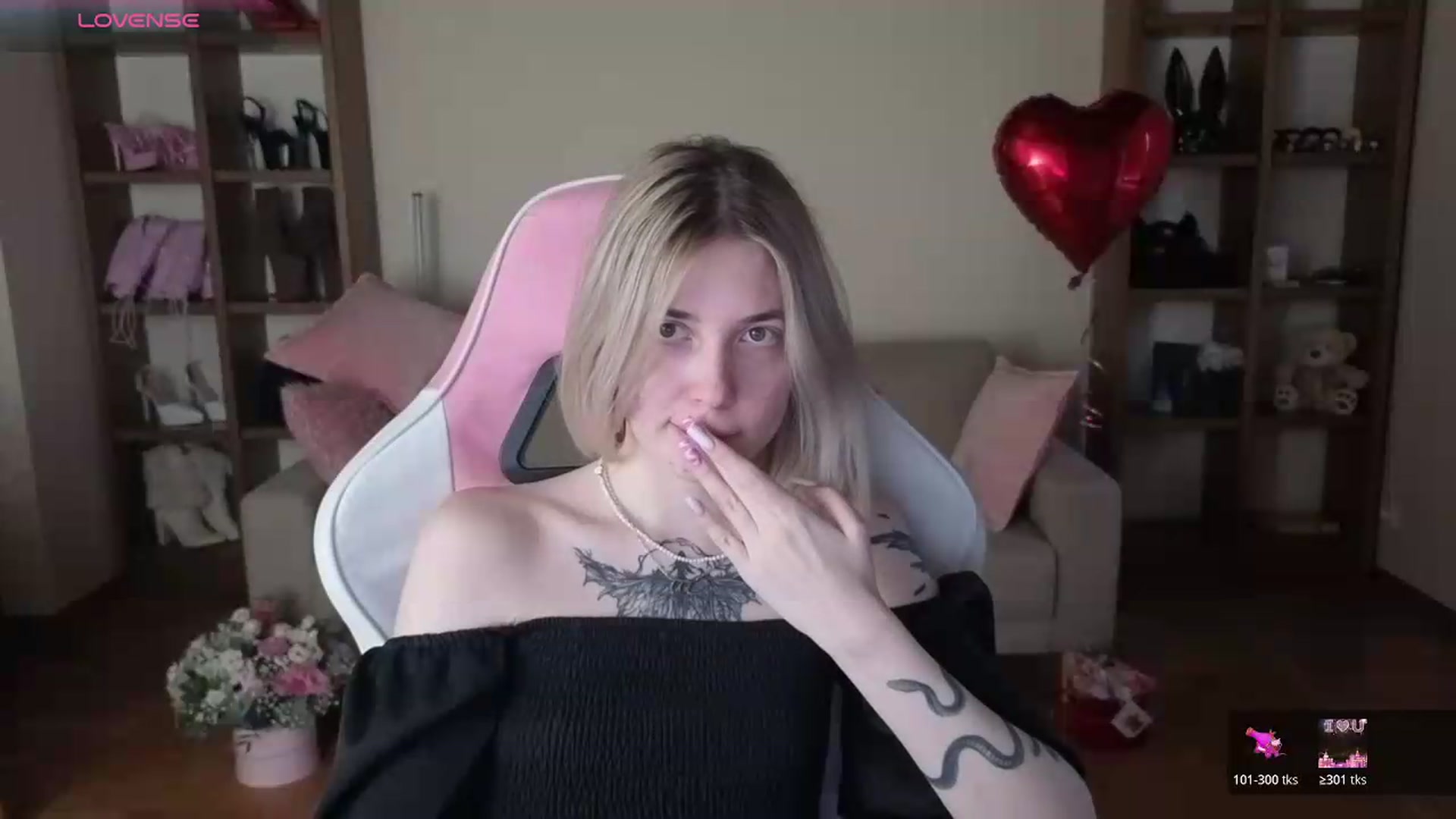 Gallery image thumbnail from Serphelia's myfreecams stream on, 06/12/2026, 17:01 image 15 of 20