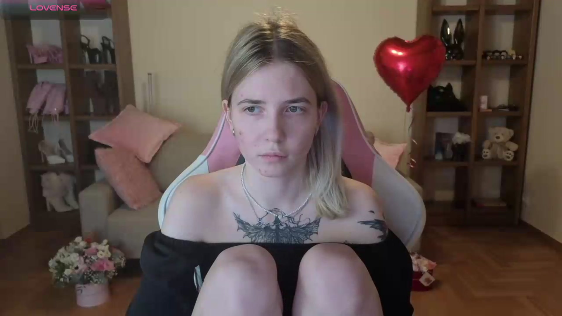 Gallery image thumbnail from Serphelia's myfreecams stream on, 06/12/2026, 22:50 image 8 of 20