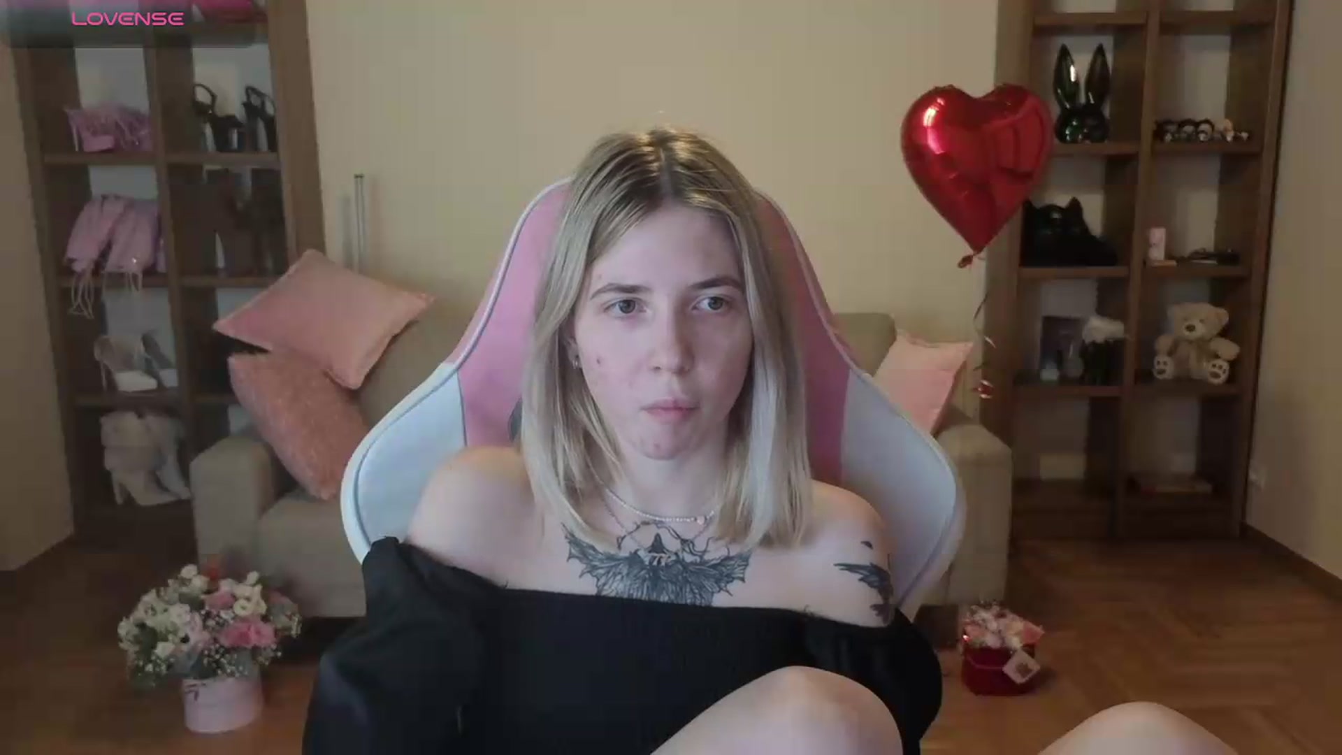 Gallery image thumbnail from Serphelia's myfreecams stream on, 06/12/2026, 22:50 image 5 of 20