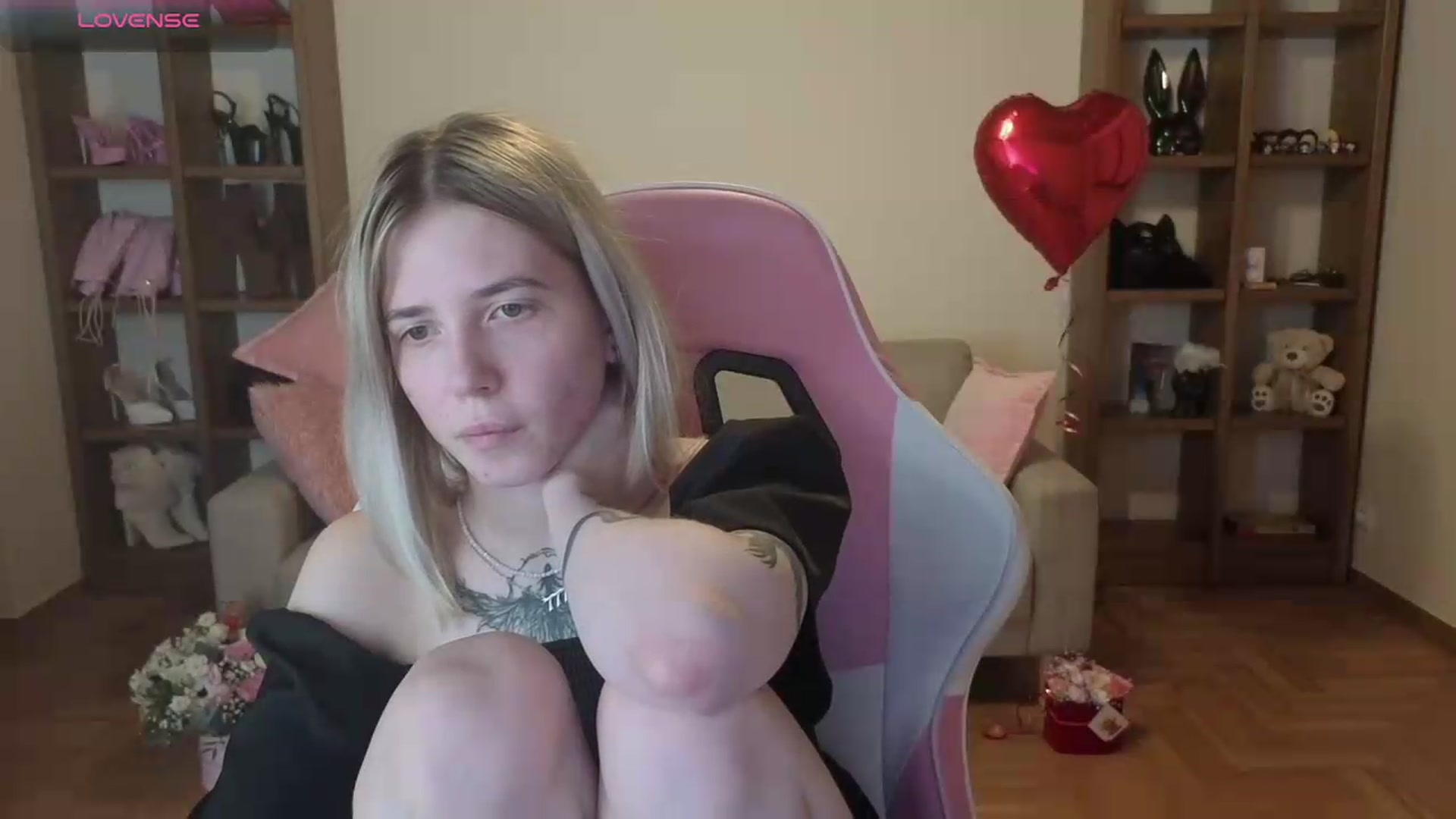 Gallery image thumbnail from Serphelia's myfreecams stream on, 06/12/2026, 22:50 image 2 of 20