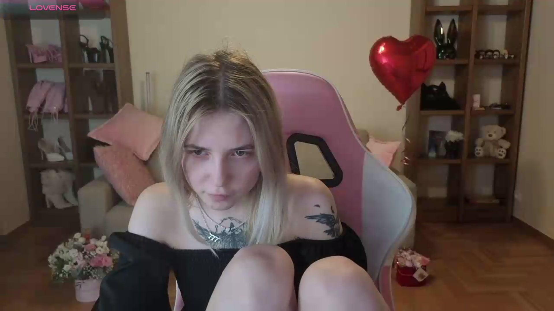 Gallery image thumbnail from Serphelia's myfreecams stream on, 06/12/2026, 22:50 image 9 of 20