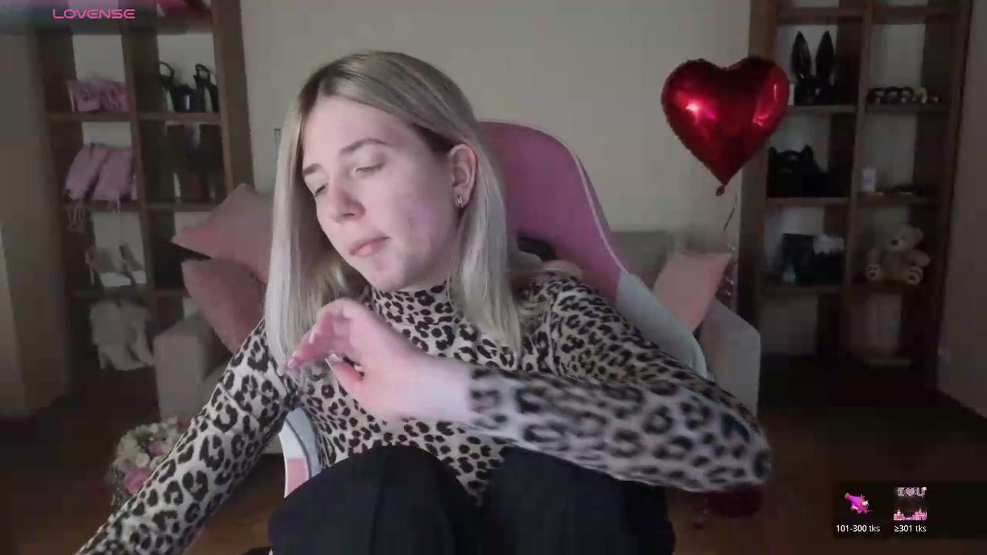 Gallery image thumbnail from Serphelia's myfreecams stream on, 06/13/2026, 17:03 image 13 of 20