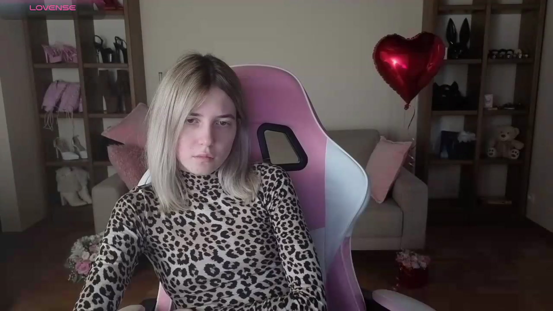 Gallery image thumbnail from Serphelia's myfreecams stream on, 06/13/2026, 17:03 image 2 of 20
