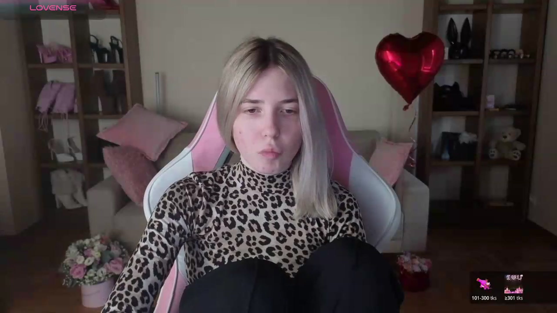 Gallery image thumbnail from Serphelia's myfreecams stream on, 06/13/2026, 17:03 image 17 of 20