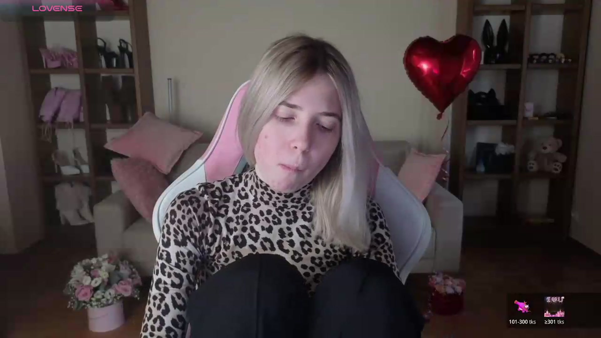 Gallery image thumbnail from Serphelia's myfreecams stream on, 06/13/2026, 17:03 image 15 of 20