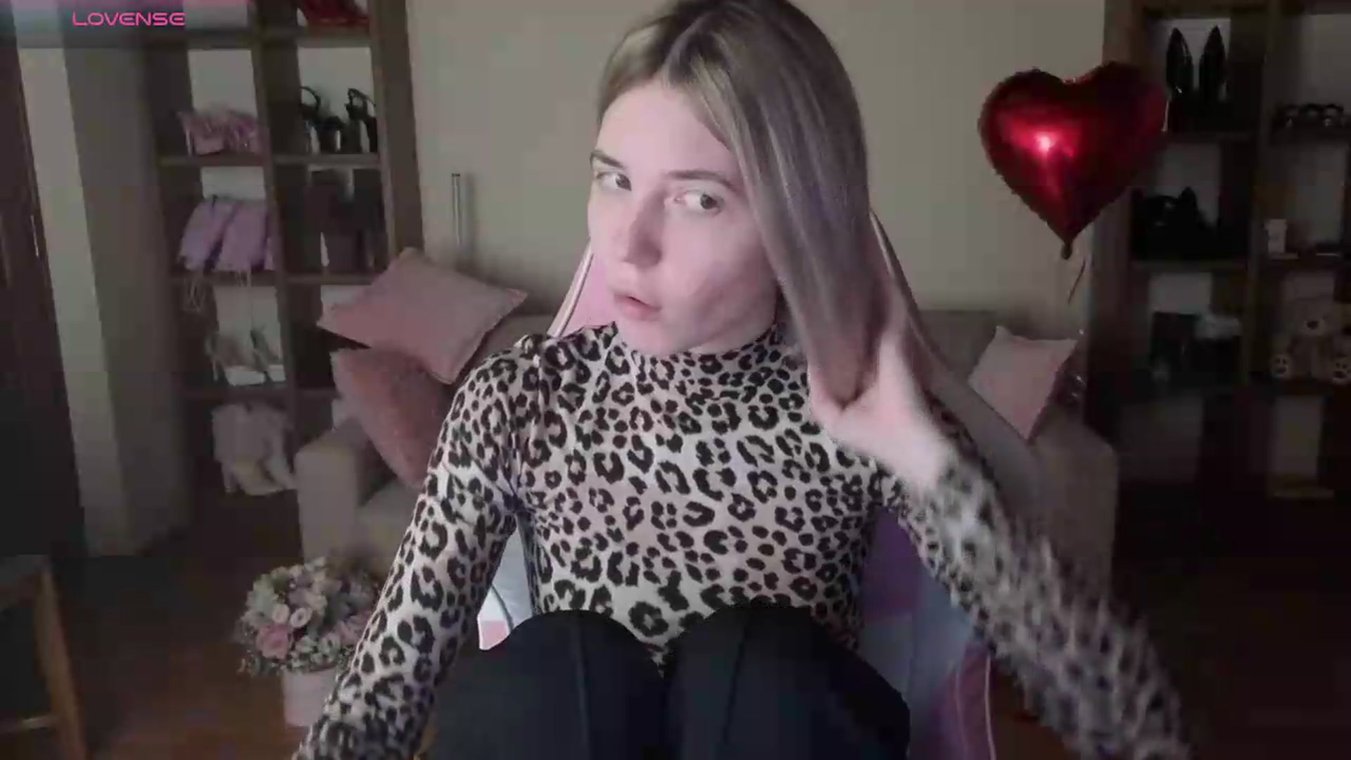 Gallery image thumbnail from Serphelia's myfreecams stream on, 06/13/2026, 21:36 image 7 of 20