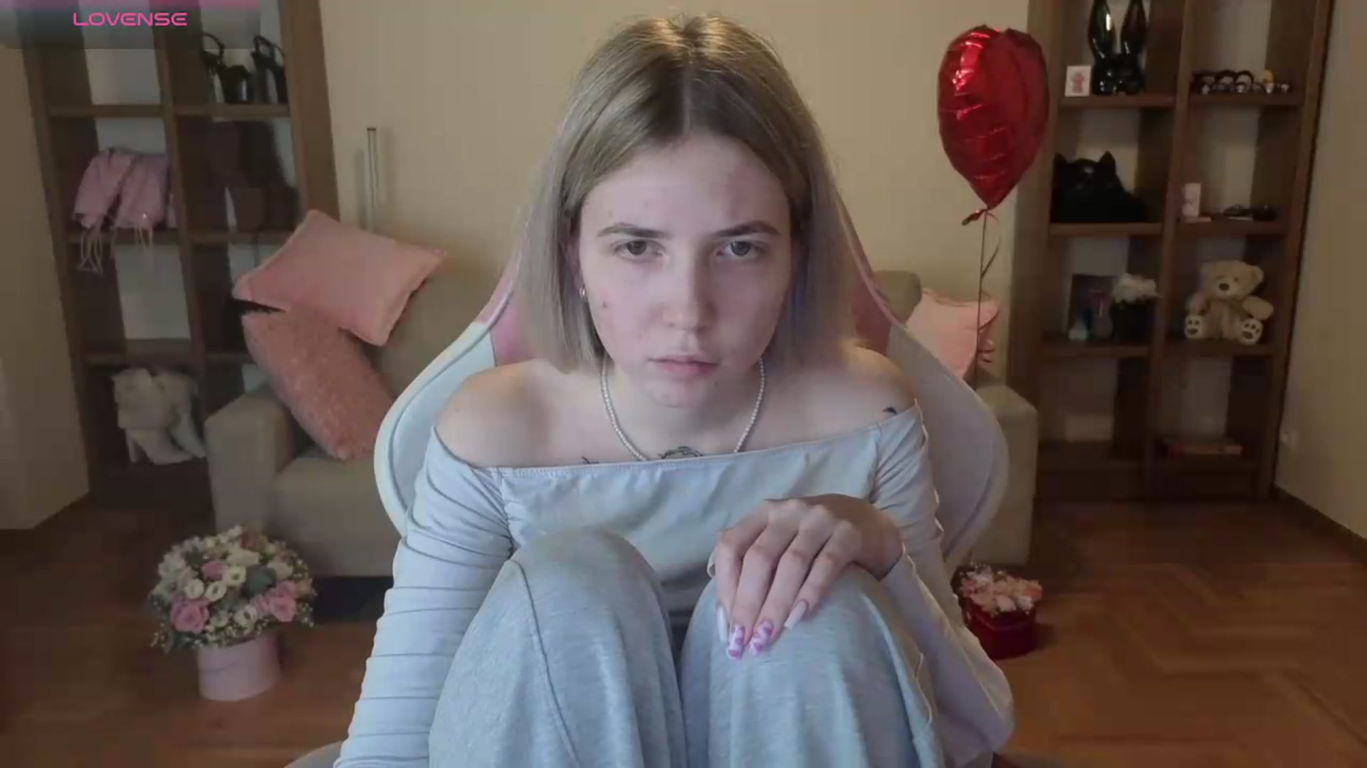 Gallery image thumbnail from Serphelia's myfreecams stream on, 06/15/2026, 18:40 image 8 of 20