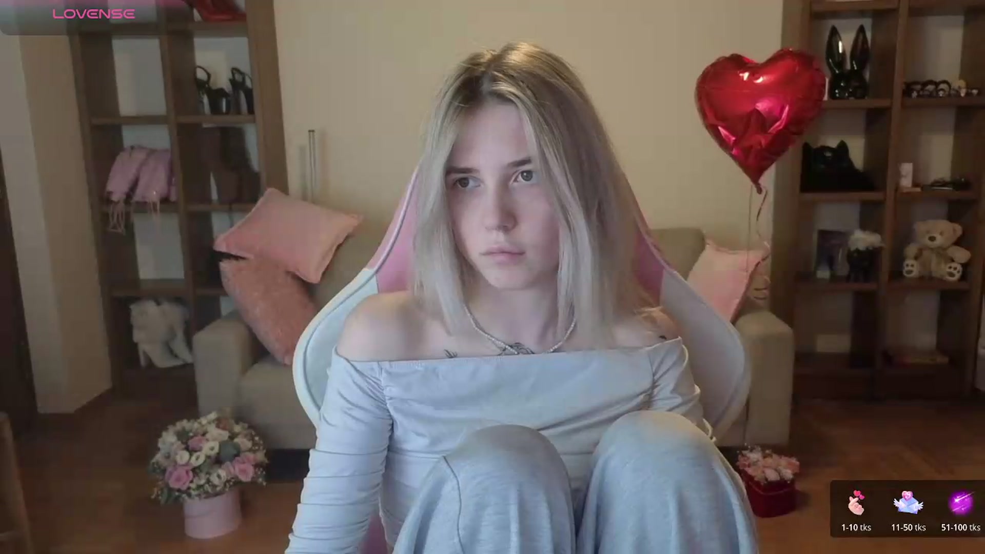 Gallery image thumbnail from Serphelia's myfreecams stream on, 06/15/2026, 20:45 image 14 of 20