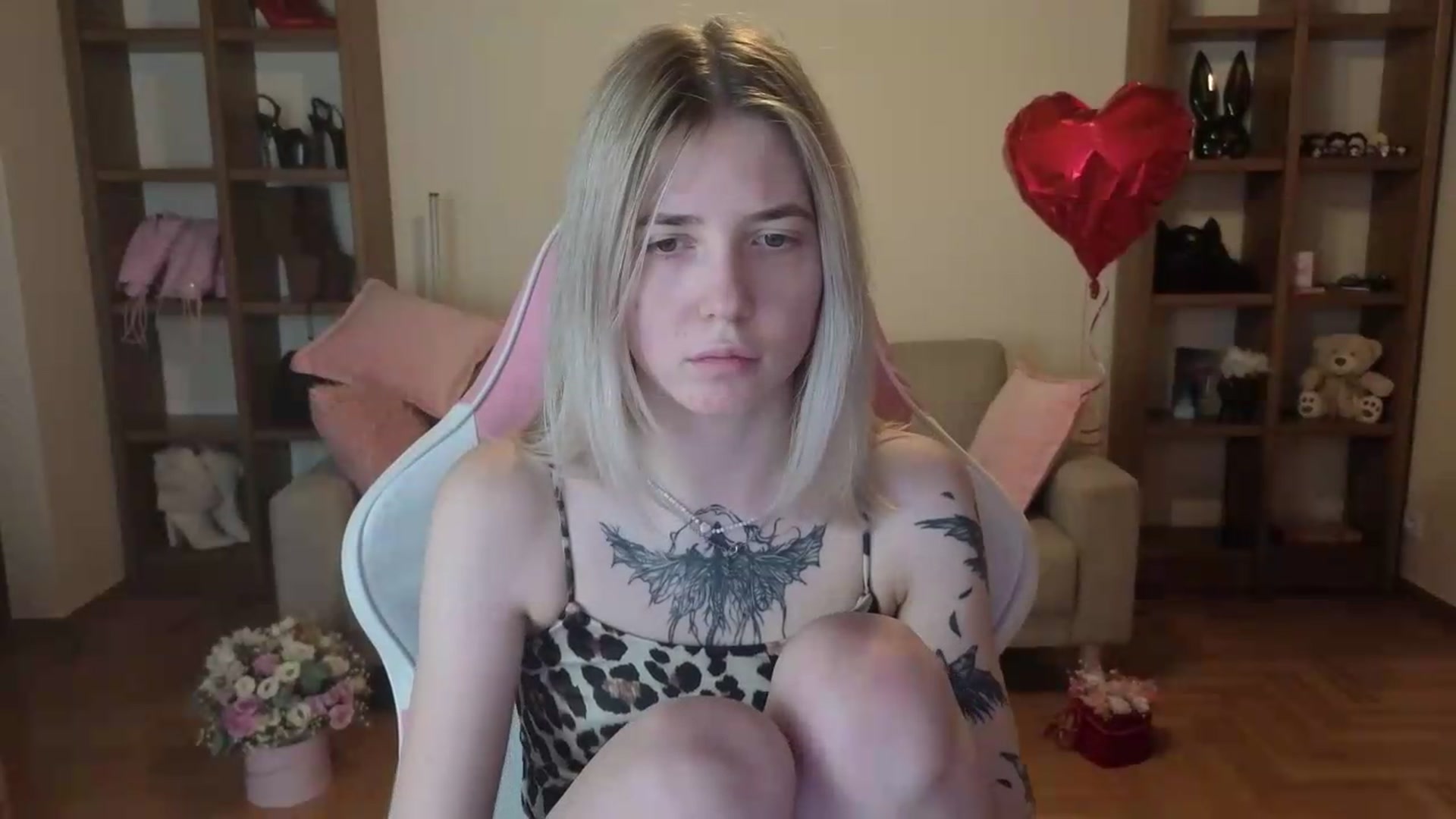 Gallery image thumbnail from Serphelia's myfreecams stream on, 06/16/2026, 19:57 image 6 of 20