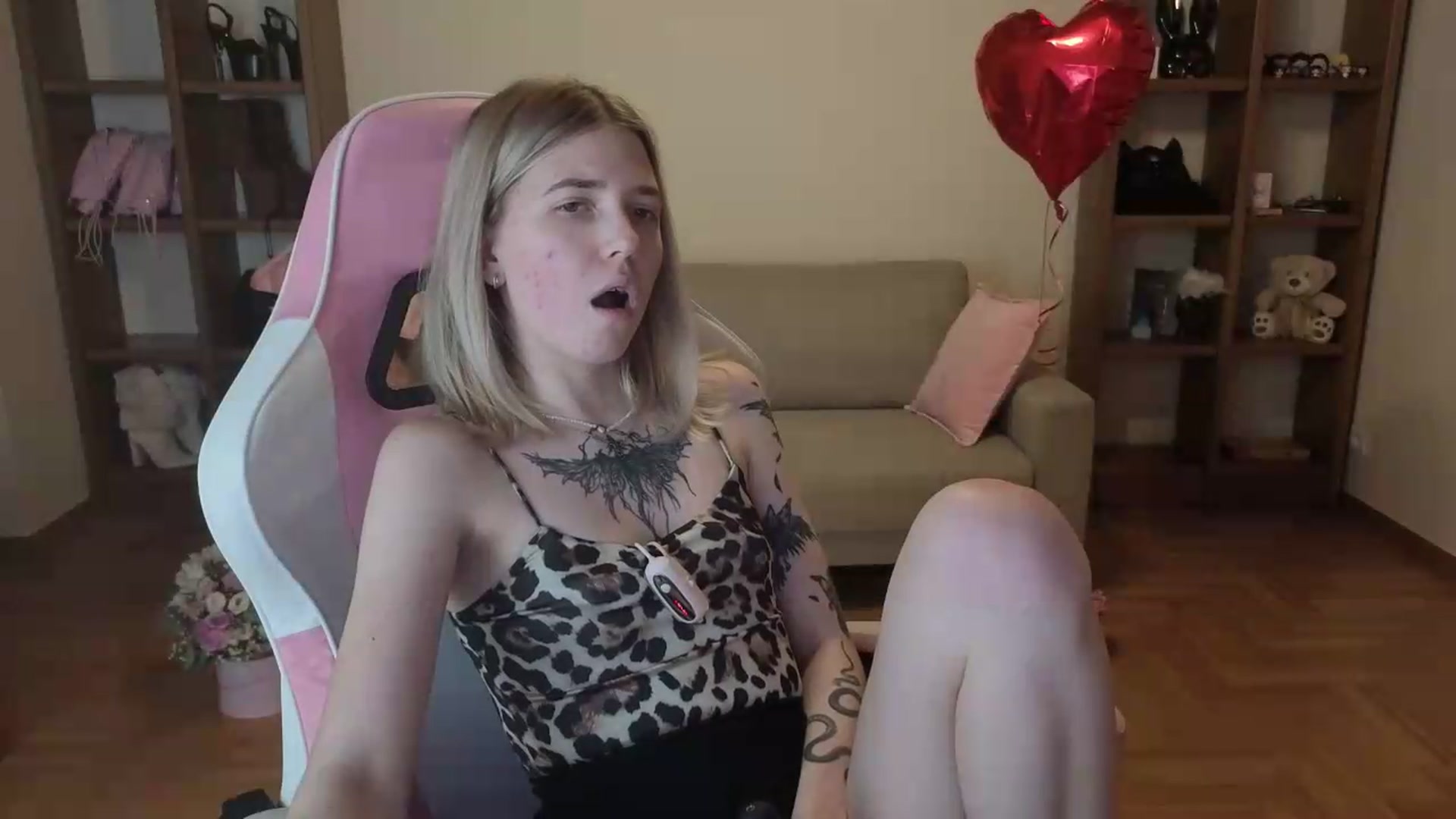 Gallery image thumbnail from Serphelia's myfreecams stream on, 06/16/2026, 19:57 image 20 of 20