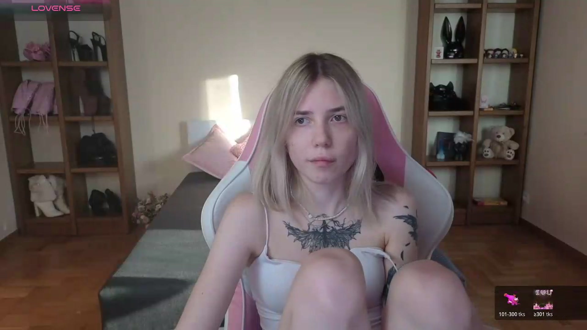 Gallery image thumbnail from Serphelia's myfreecams stream on, 06/19/2026, 17:34 image 12 of 20