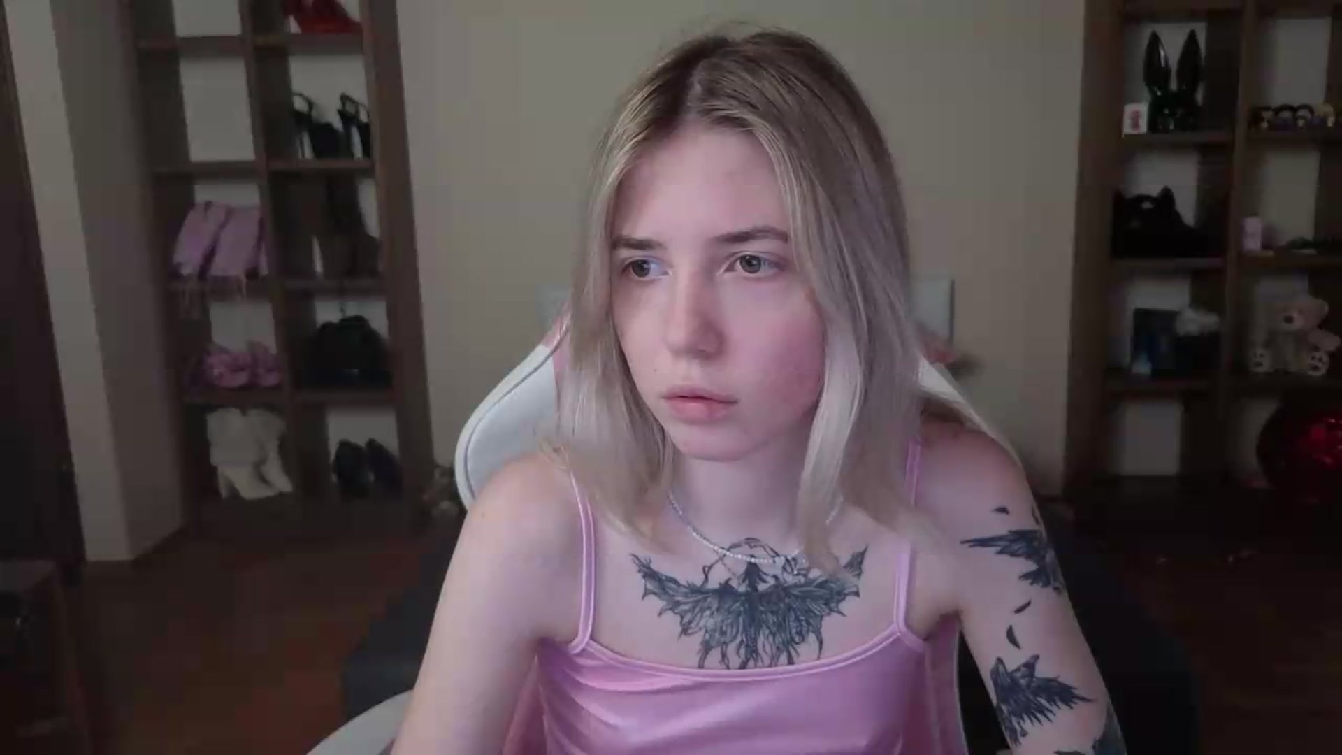 Gallery image thumbnail from Serphelia's myfreecams stream on, 06/20/2026, 15:51 image 19 of 20