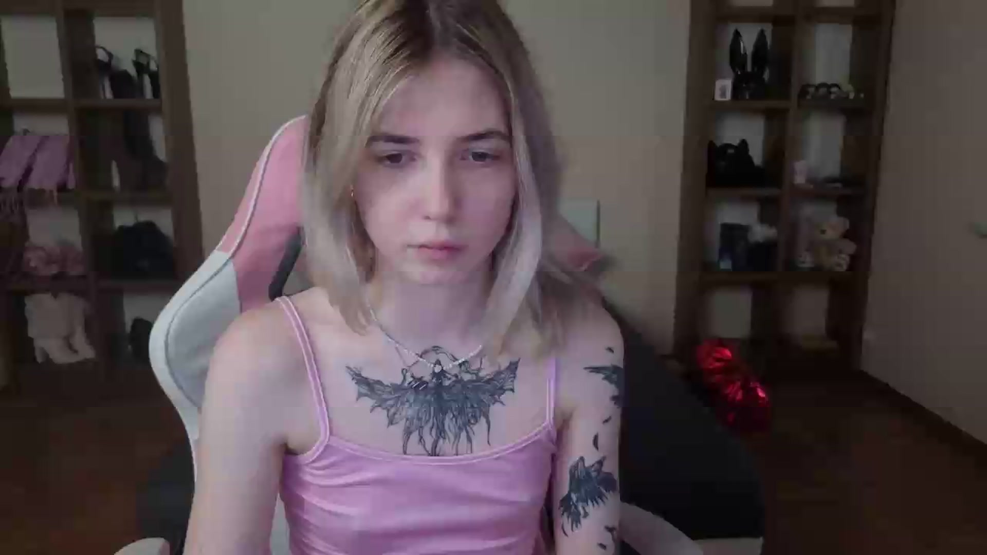 Gallery image thumbnail from Serphelia's myfreecams stream on, 06/20/2026, 15:51 image 9 of 20