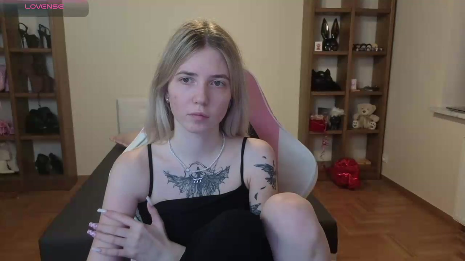 Gallery image thumbnail from Serphelia's myfreecams stream on, 06/22/2026, 17:33 image 3 of 20