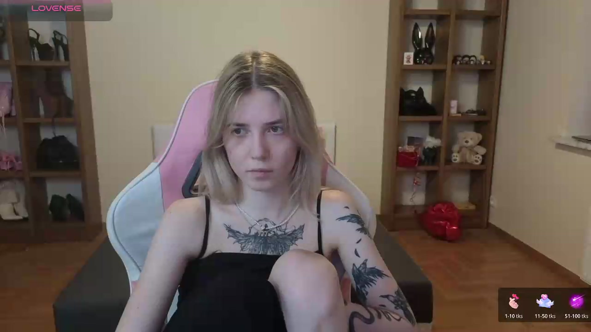 Gallery image thumbnail from Serphelia's myfreecams stream on, 06/22/2026, 17:33 image 18 of 20
