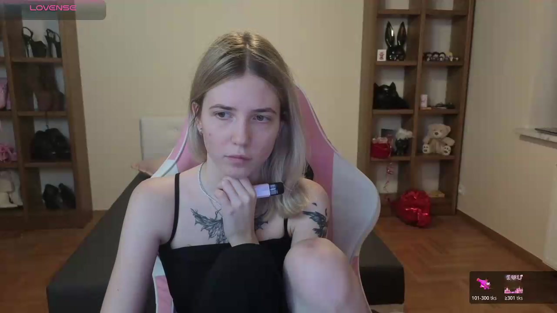 Gallery image thumbnail from Serphelia's myfreecams stream on, 06/22/2026, 17:33 image 6 of 20