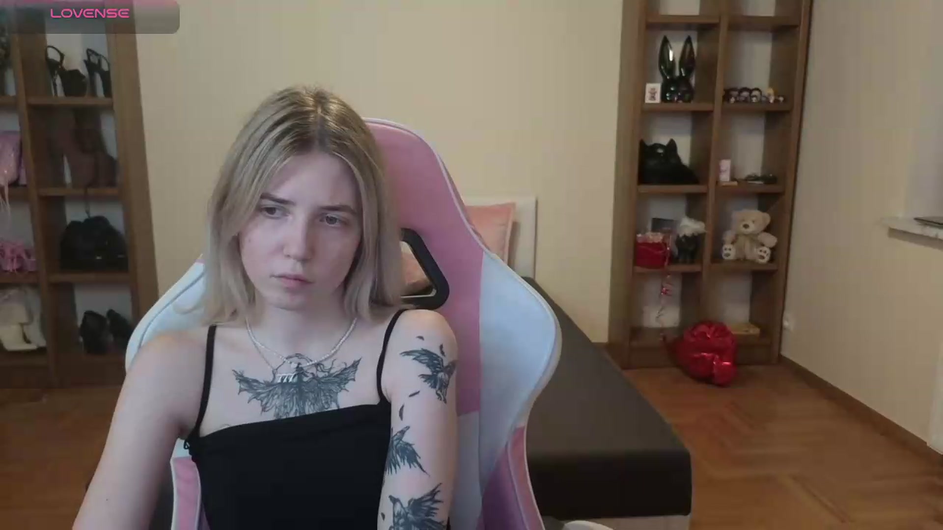 Gallery image thumbnail from Serphelia's myfreecams stream on, 06/22/2026, 17:33 image 13 of 20