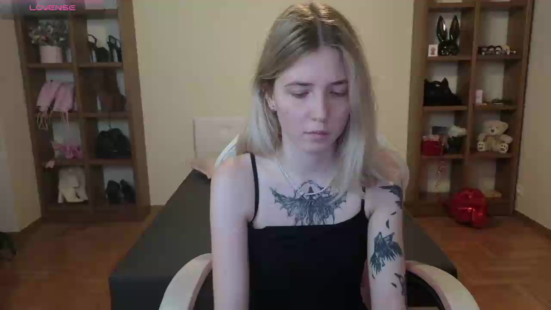 Gallery image thumbnail from Serphelia's myfreecams stream on, 06/22/2026, 17:33 image 1 of 20