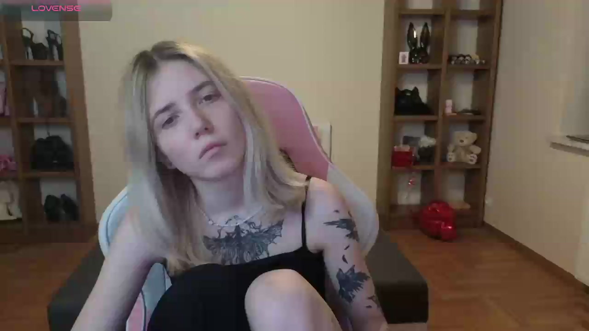 Gallery image thumbnail from Serphelia's myfreecams stream on, 06/22/2026, 20:18 image 1 of 20
