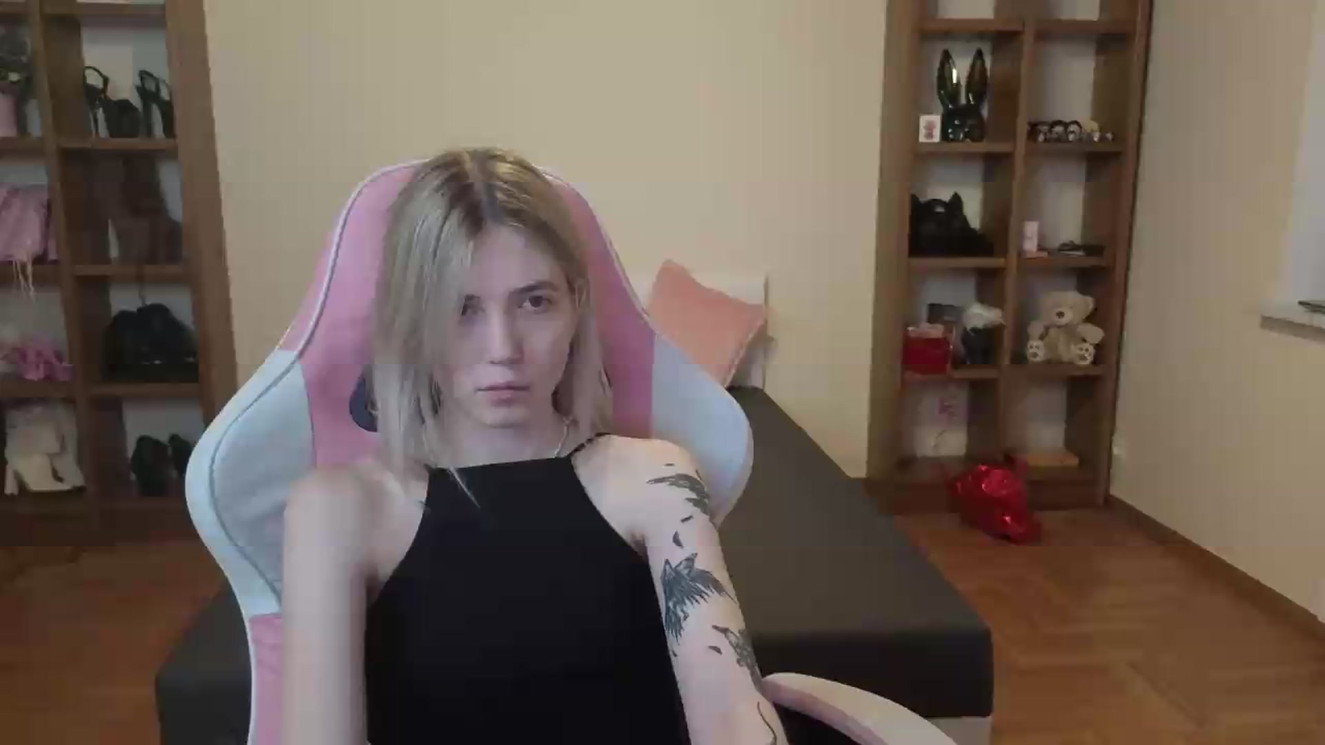 Gallery image thumbnail from Serphelia's myfreecams stream on, 06/23/2026, 17:05 image 1 of 20