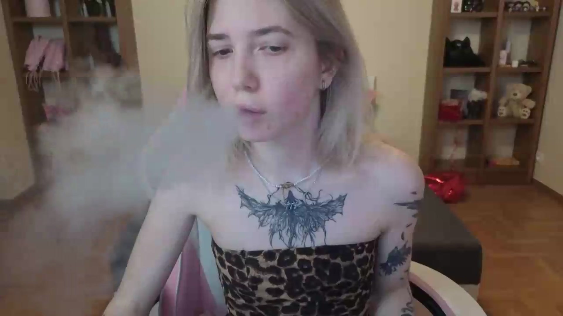 Gallery image thumbnail from Serphelia's myfreecams stream on, 06/25/2026, 14:59 image 11 of 20