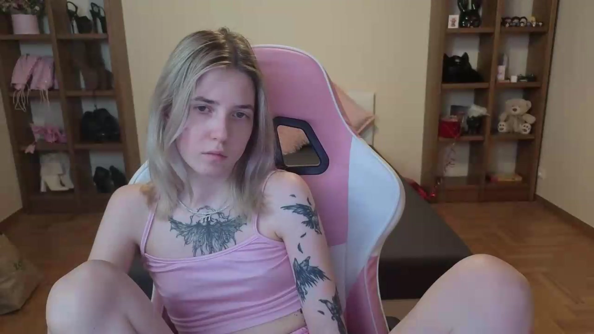 Gallery image thumbnail from Serphelia's myfreecams stream on, 06/28/2026, 24:01 image 11 of 20
