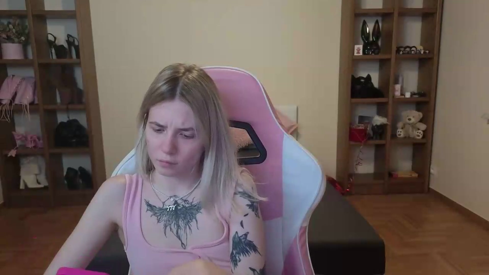 Gallery image thumbnail from Serphelia's myfreecams stream on, 06/29/2026, 24:58 image 11 of 20