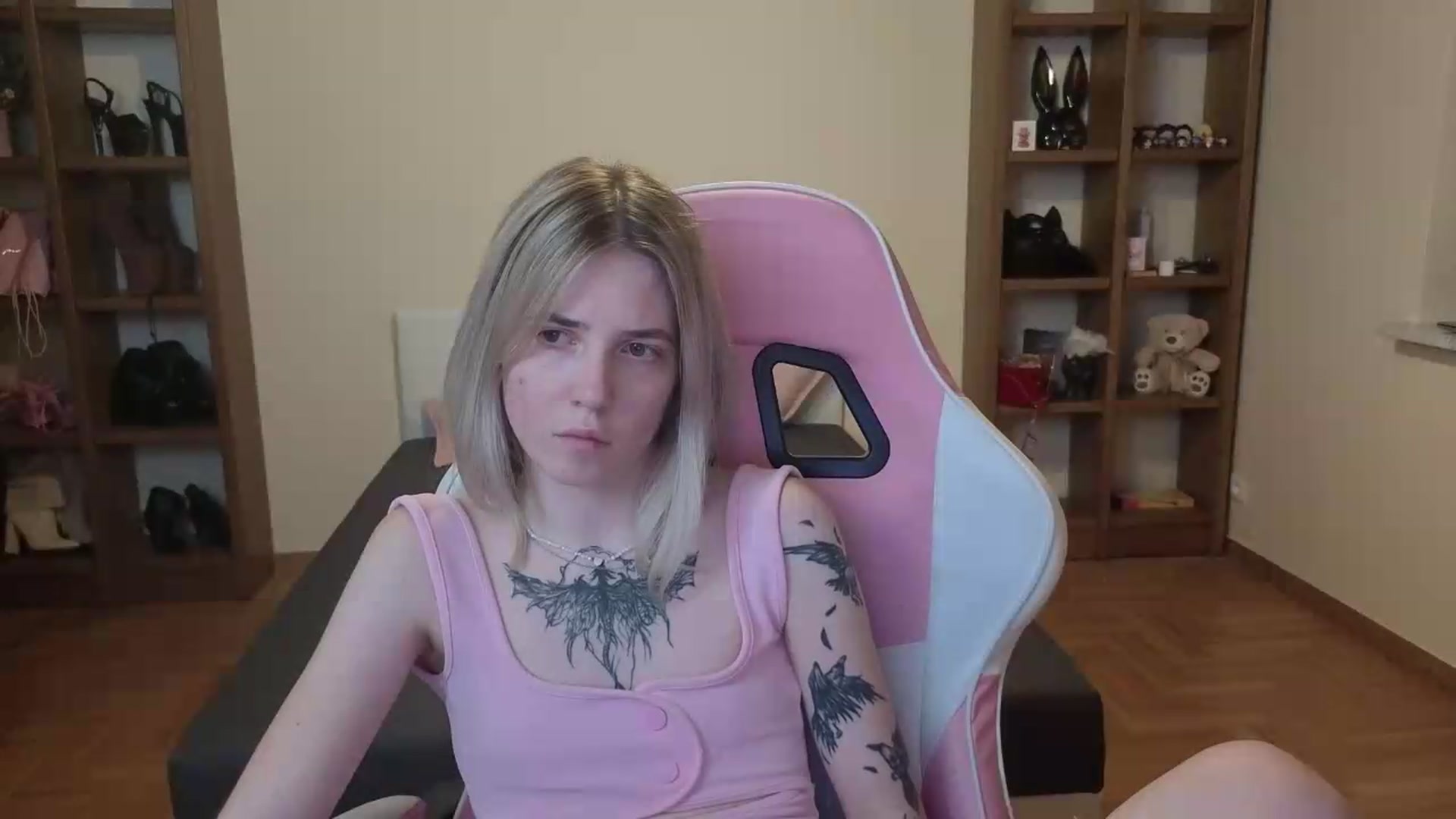 Gallery image thumbnail from Serphelia's myfreecams stream on, 06/29/2026, 03:05 image 7 of 20