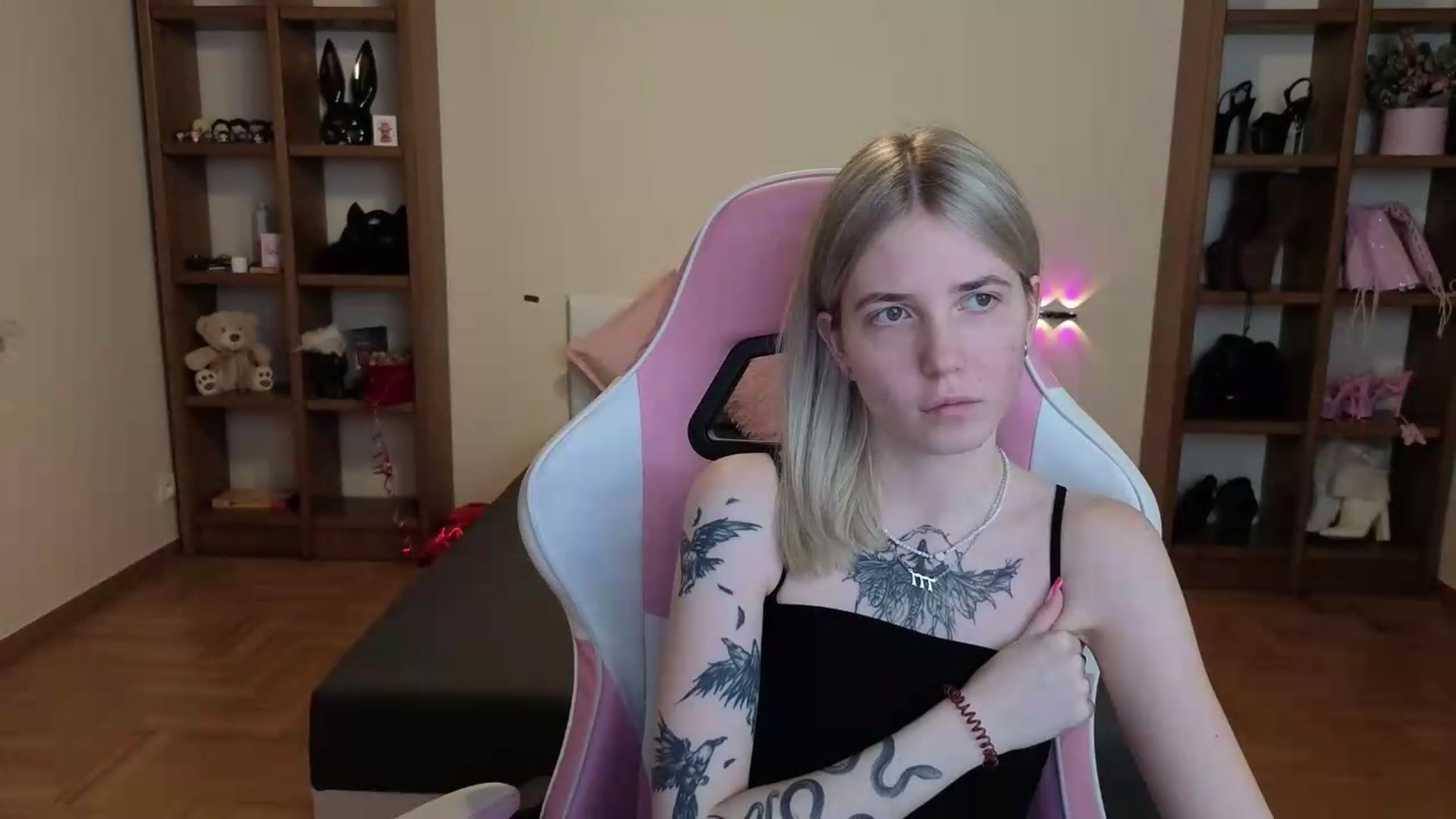 Gallery image thumbnail from Serphelia's myfreecams stream on, 07/06/2026, 17:50 image 18 of 20