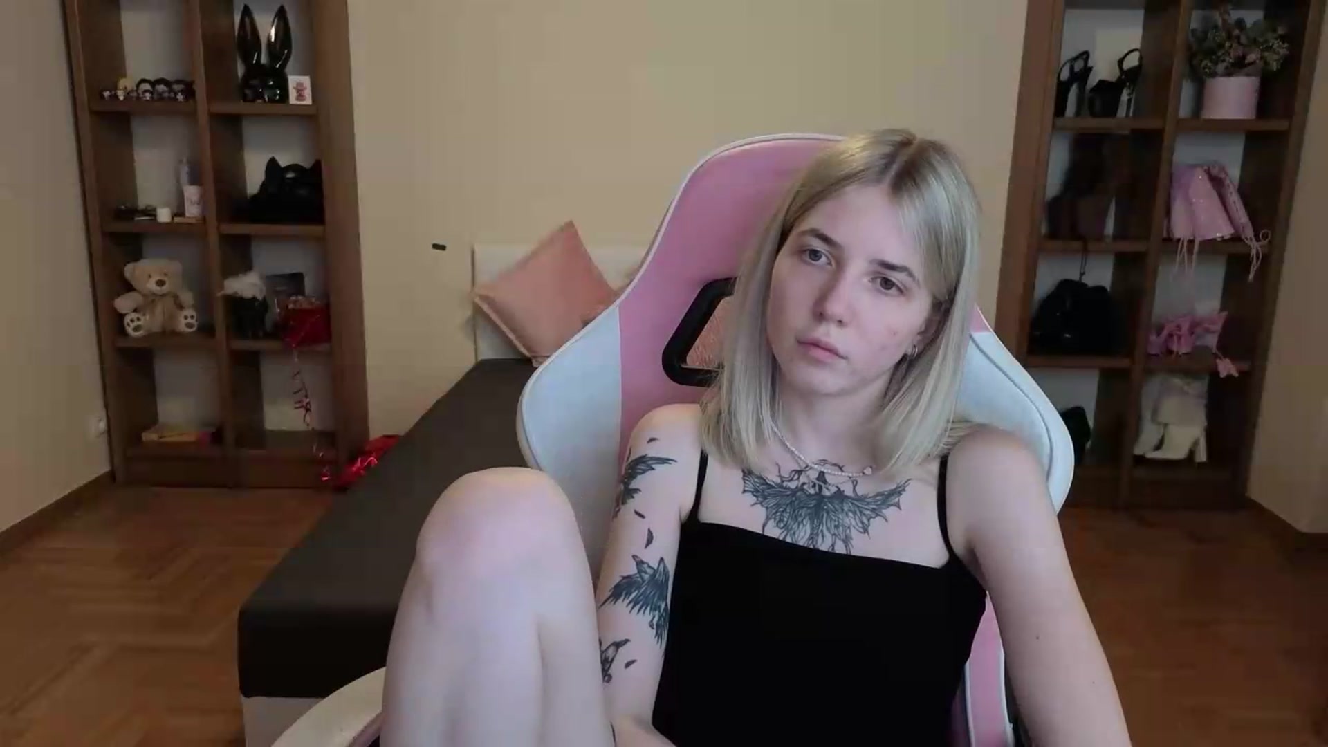 Gallery image thumbnail from Serphelia's myfreecams stream on, 07/06/2026, 19:07 image 2 of 20