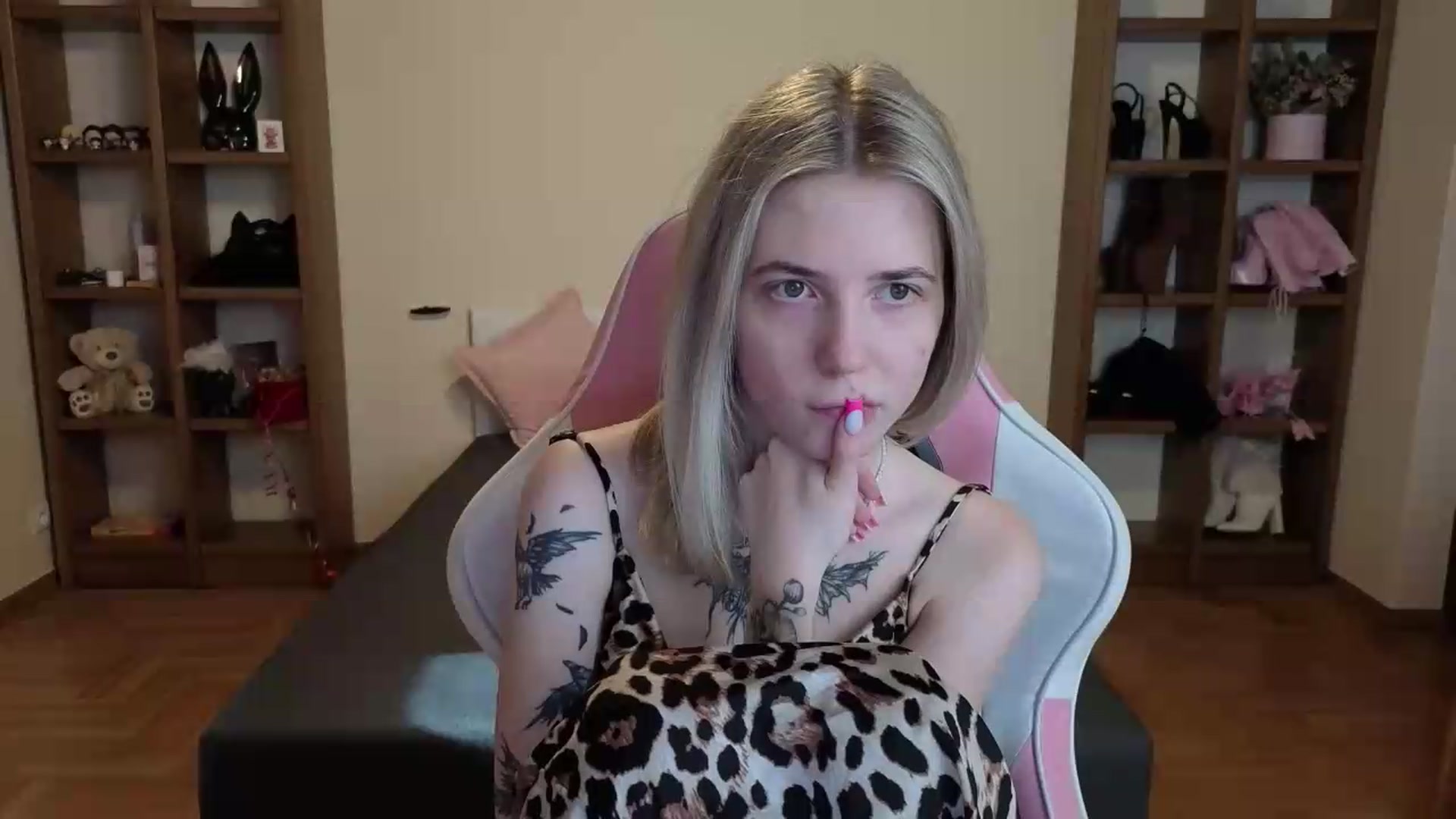 Gallery image thumbnail from Serphelia's myfreecams stream on, 07/07/2026, 17:23 image 13 of 20