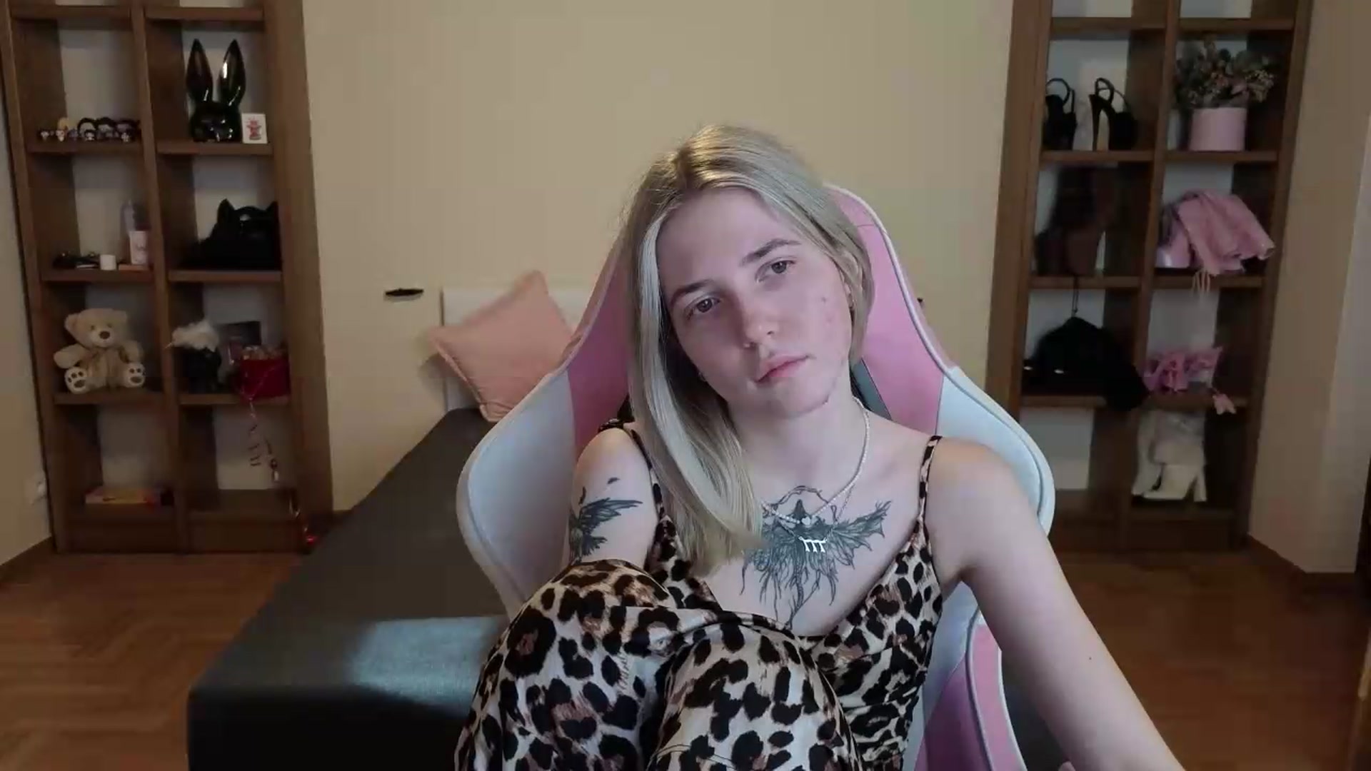 Gallery image thumbnail from Serphelia's myfreecams stream on, 07/07/2026, 17:23 image 12 of 20