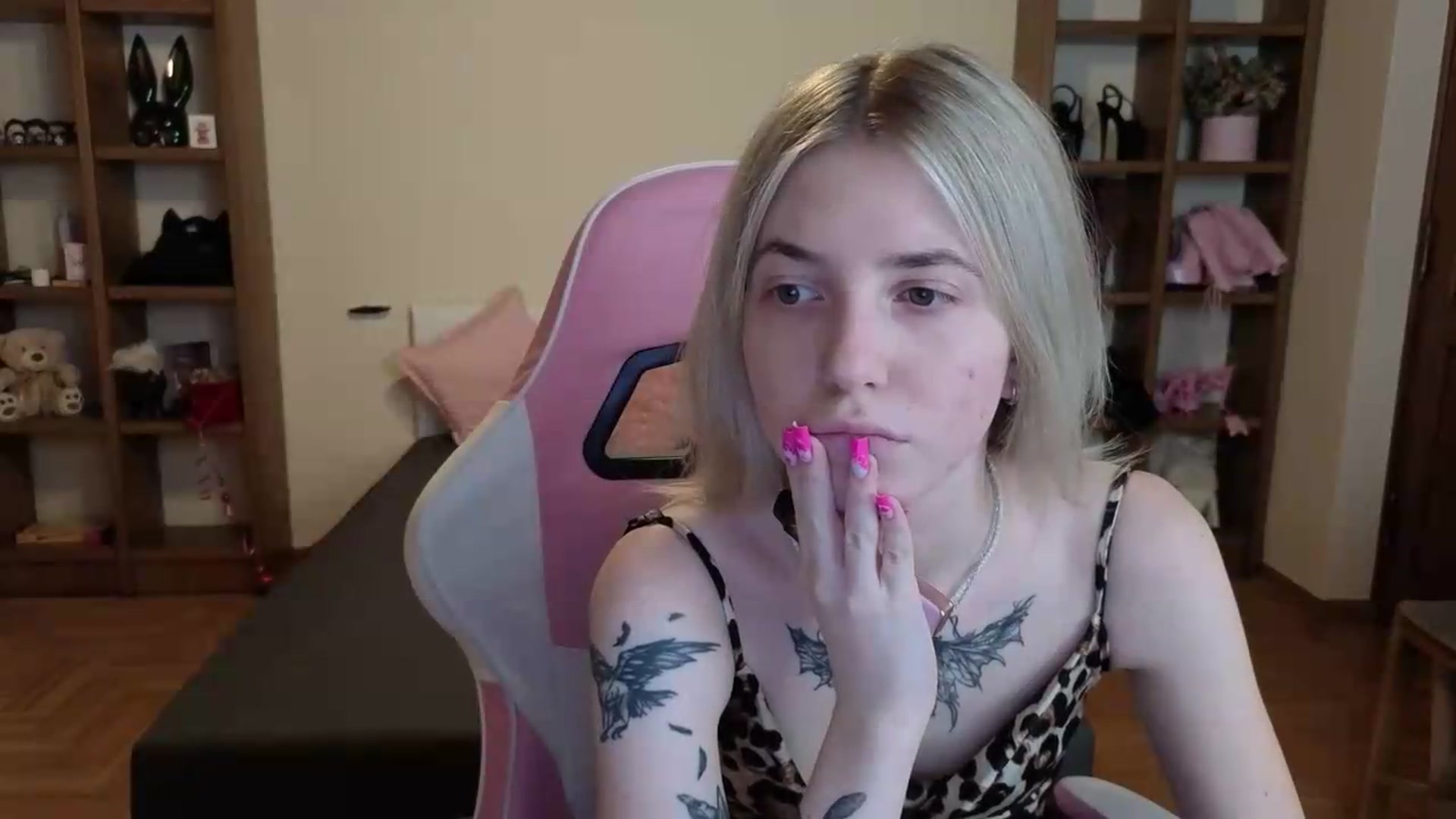 Gallery image thumbnail from Serphelia's myfreecams stream on, 07/07/2026, 18:50 image 19 of 20