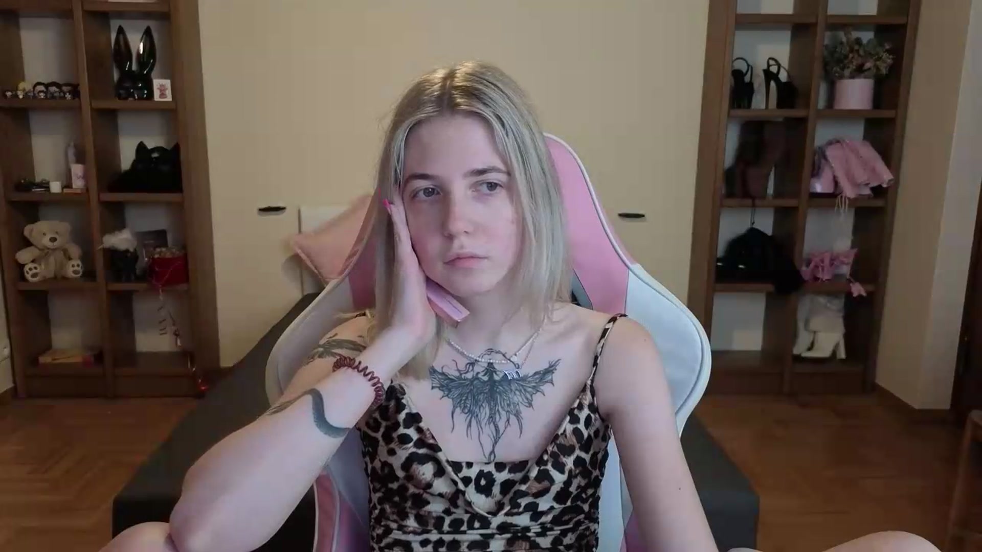 Gallery image thumbnail from Serphelia's myfreecams stream on, 07/07/2026, 18:50 image 2 of 20