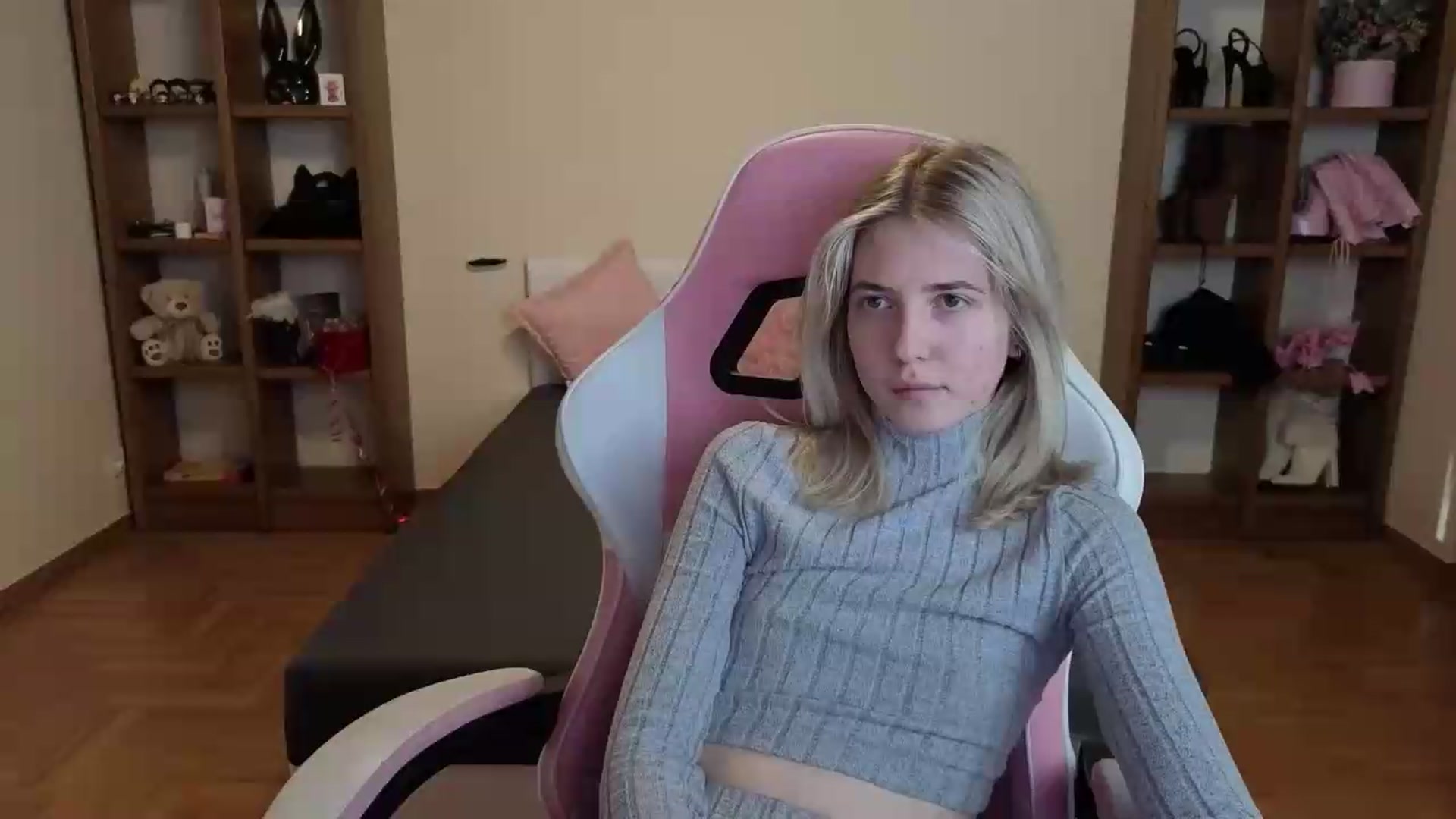 Gallery image thumbnail from Serphelia's myfreecams stream on, 07/09/2026, 17:19 image 17 of 20