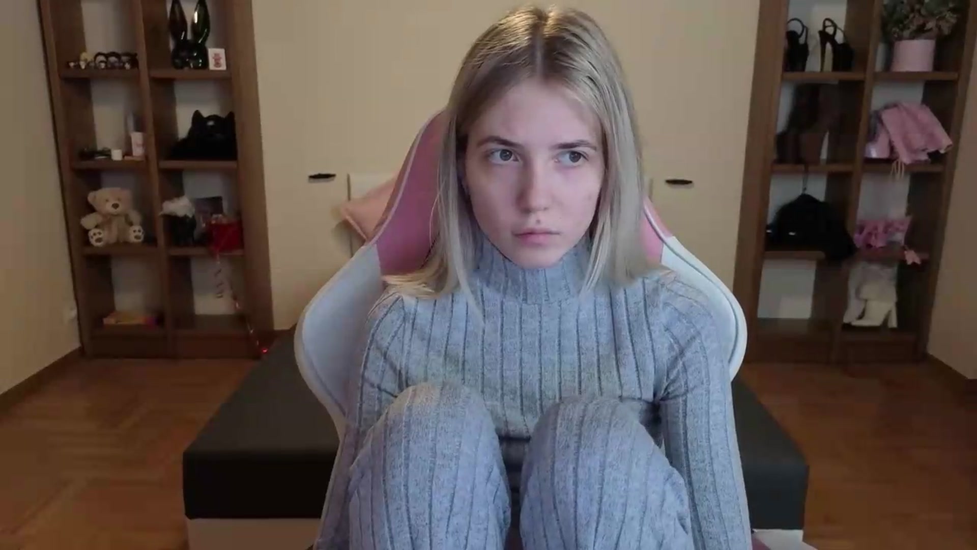 Gallery image thumbnail from Serphelia's myfreecams stream on, 07/09/2026, 18:19 image 6 of 20