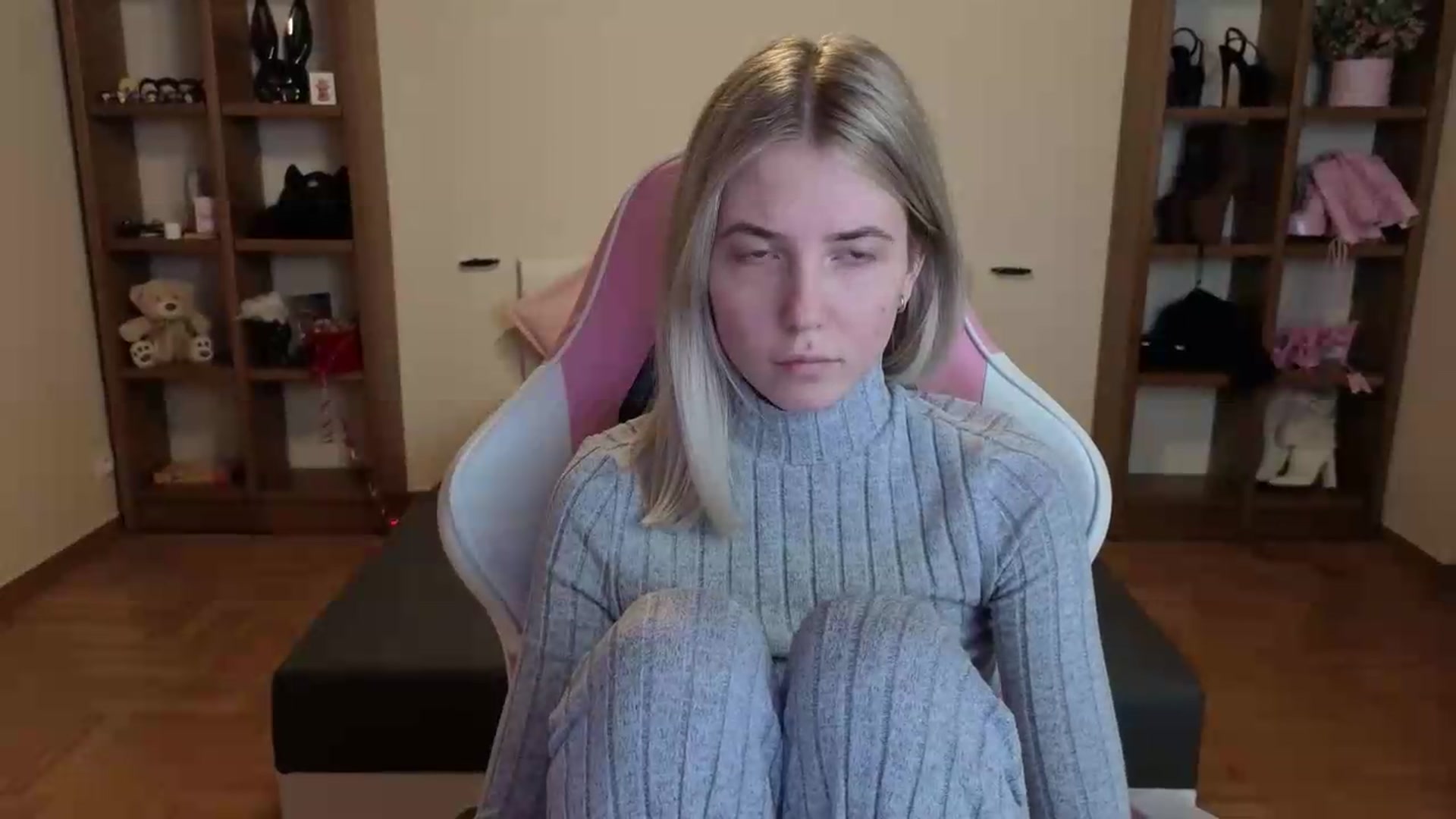 Gallery image thumbnail from Serphelia's myfreecams stream on, 07/09/2026, 18:19 image 17 of 20