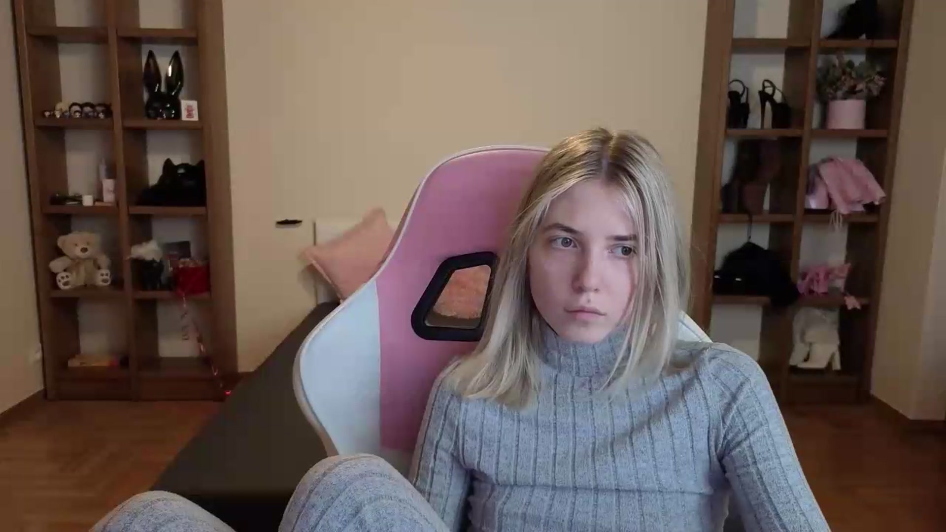 Gallery image thumbnail from Serphelia's myfreecams stream on, 07/09/2026, 19:15 image 19 of 20