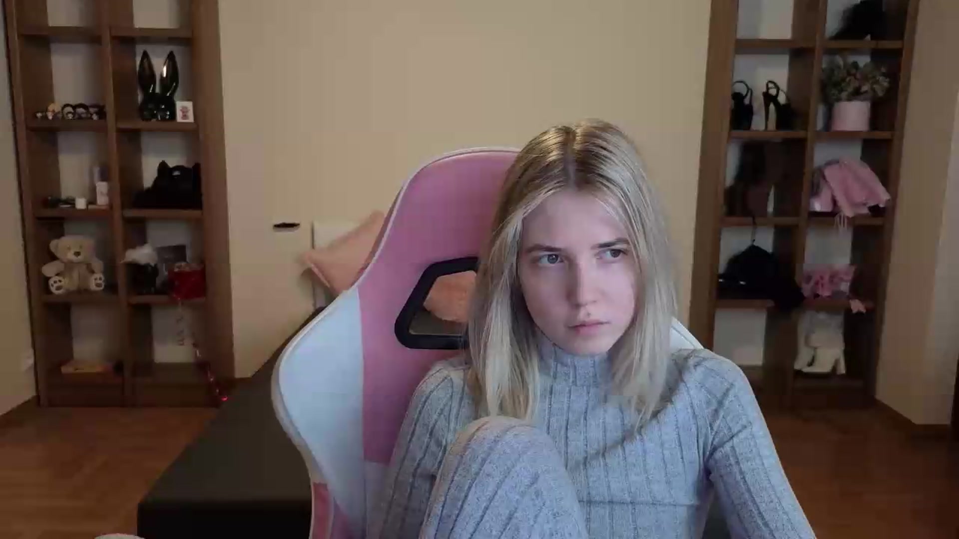 Gallery image thumbnail from Serphelia's myfreecams stream on, 07/09/2026, 19:15 image 16 of 20
