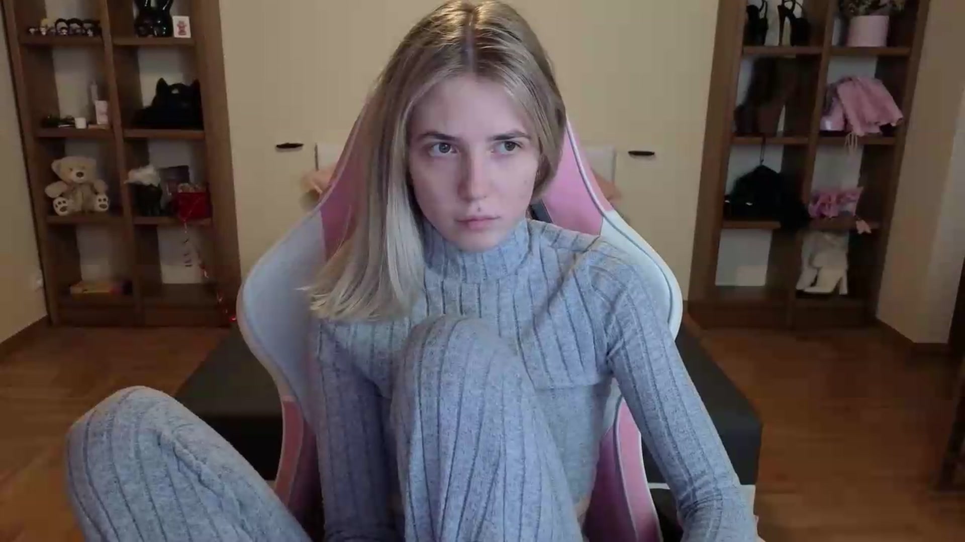 Gallery image thumbnail from Serphelia's myfreecams stream on, 07/09/2026, 20:16 image 4 of 20