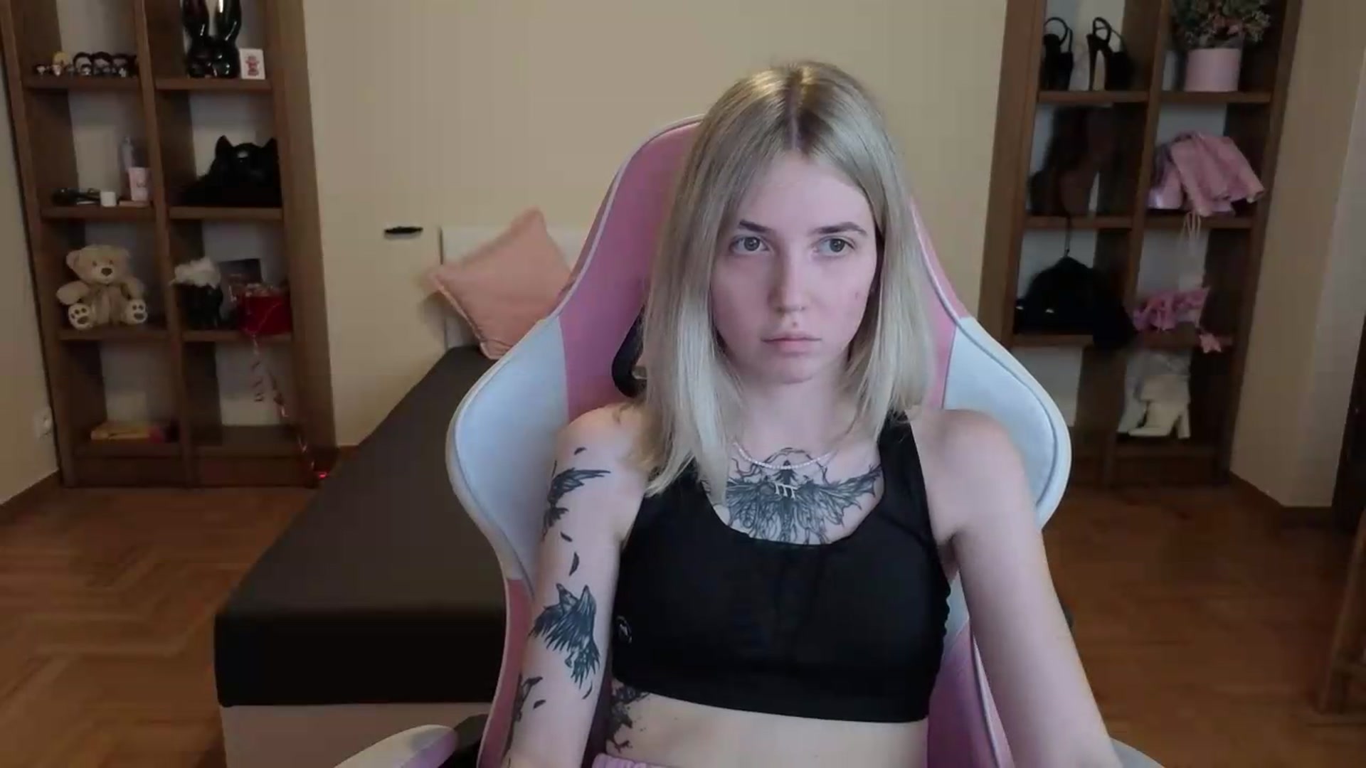 Gallery image thumbnail from Serphelia's myfreecams stream on, 07/10/2026, 17:37 image 18 of 20