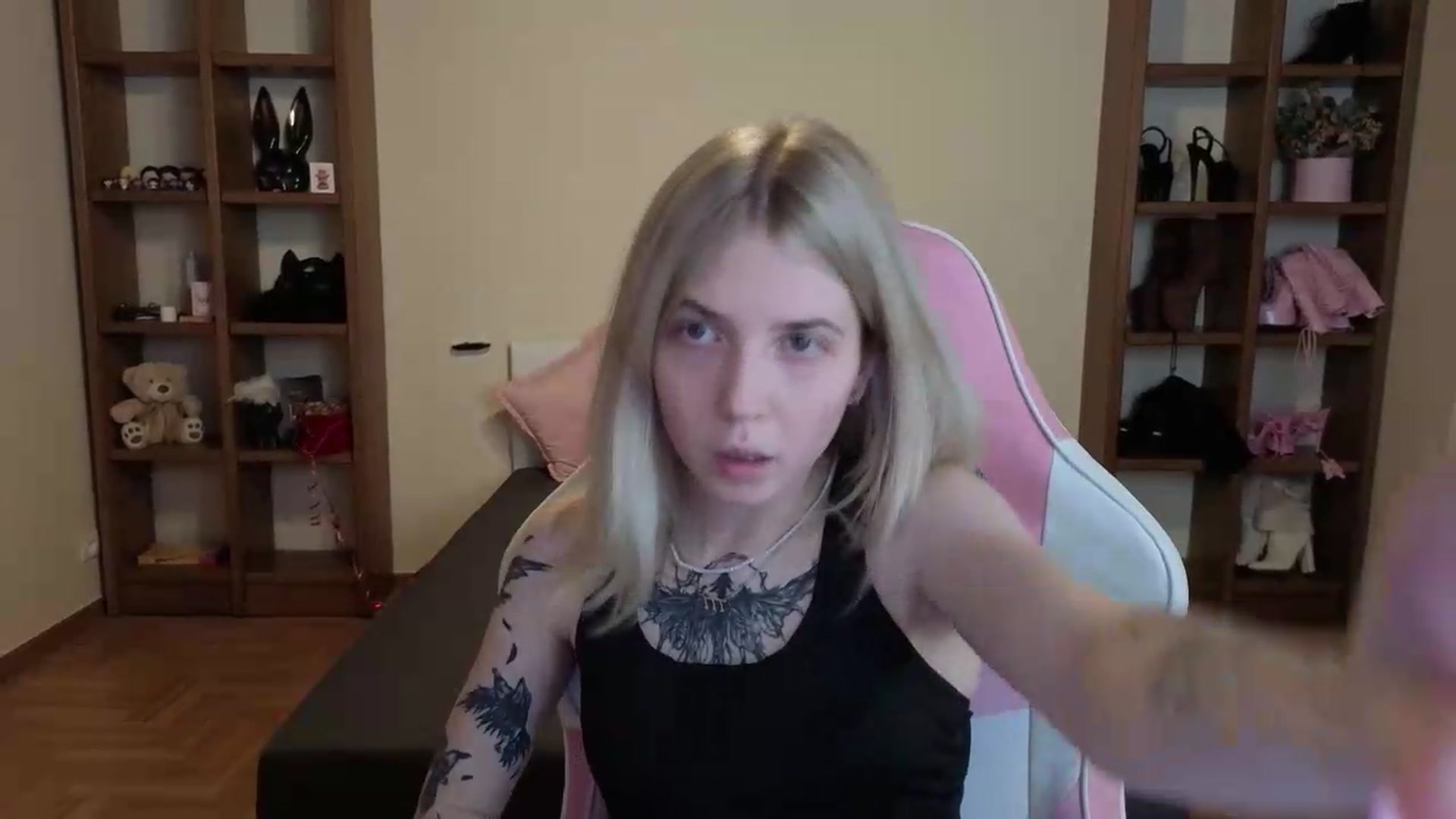 Gallery image thumbnail from Serphelia's myfreecams stream on, 07/10/2026, 17:37 image 14 of 20