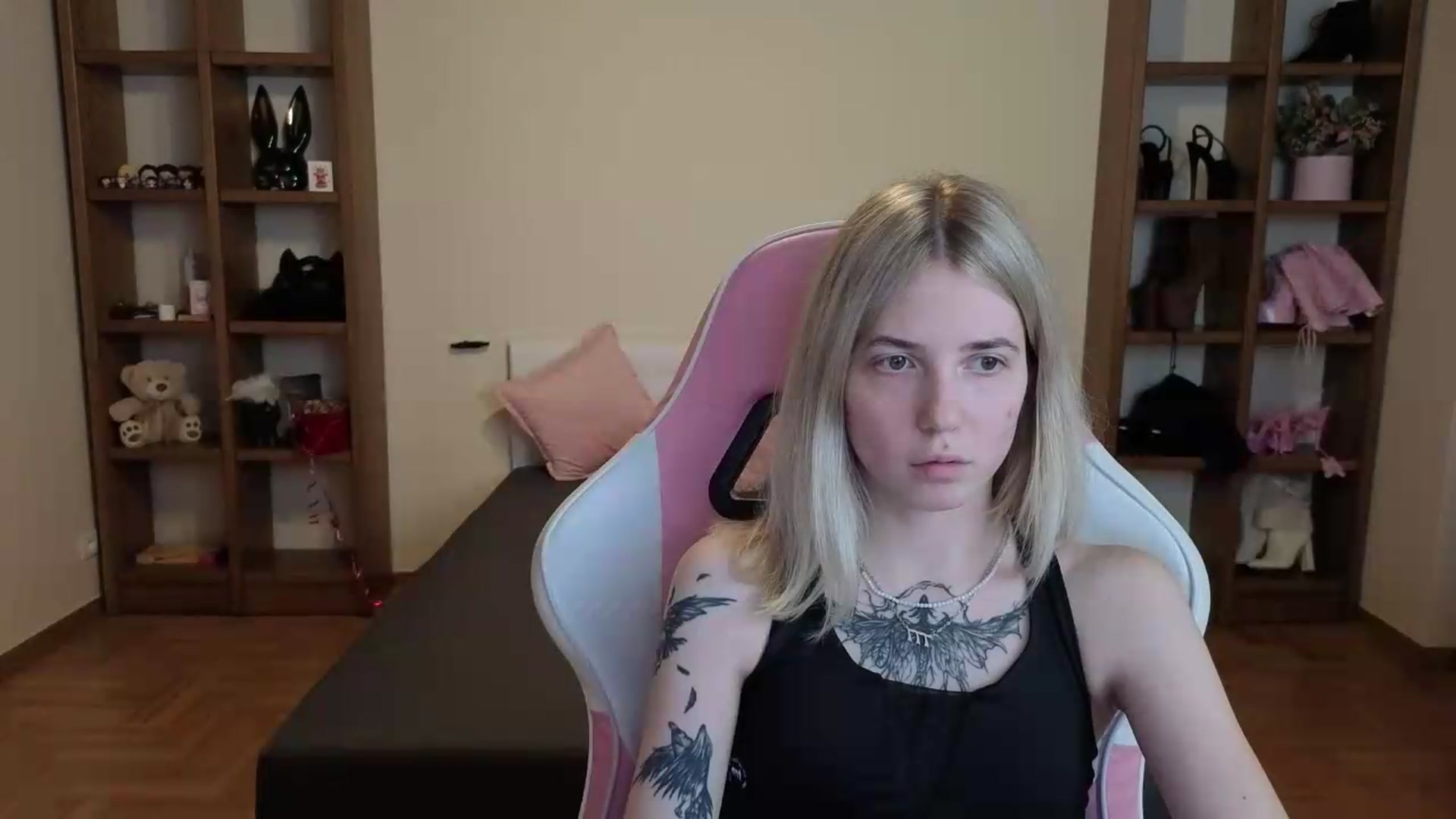 Gallery image thumbnail from Serphelia's myfreecams stream on, 07/10/2026, 17:37 image 13 of 20