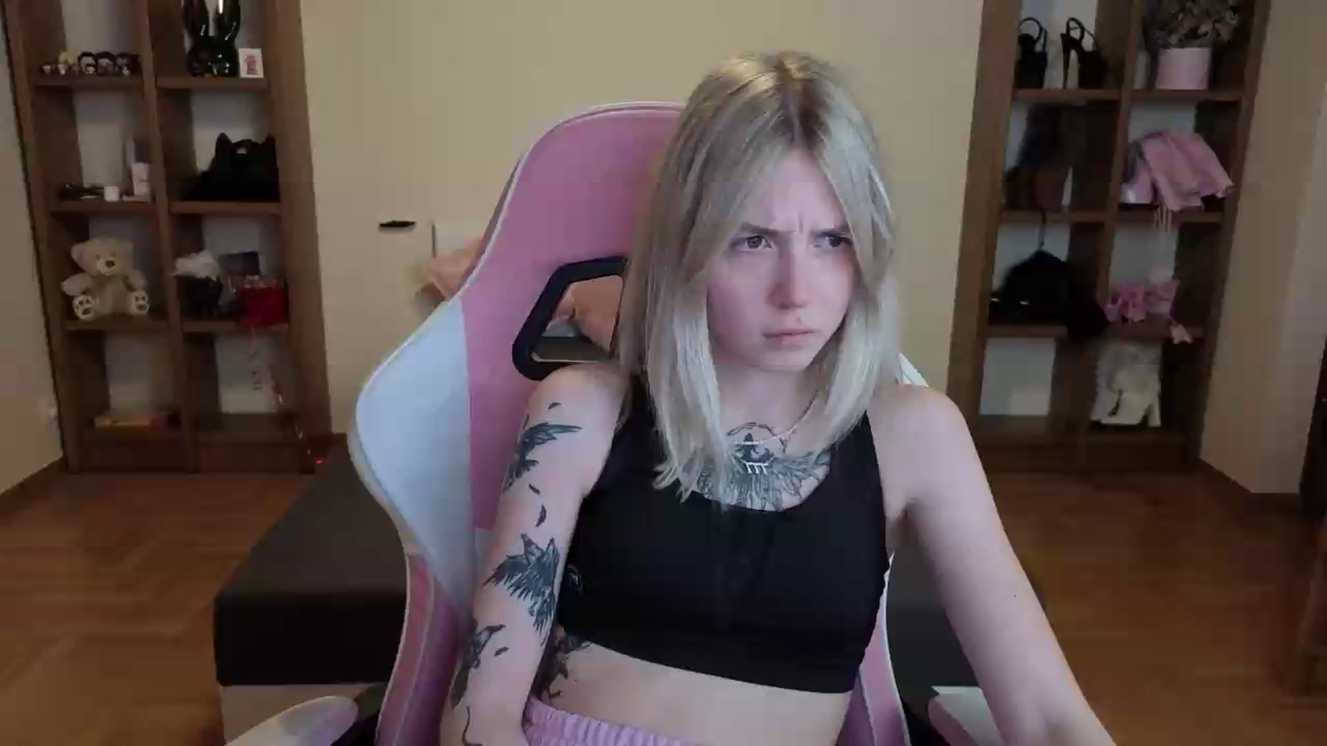 Gallery image thumbnail from Serphelia's myfreecams stream on, 07/10/2026, 18:44 image 1 of 20