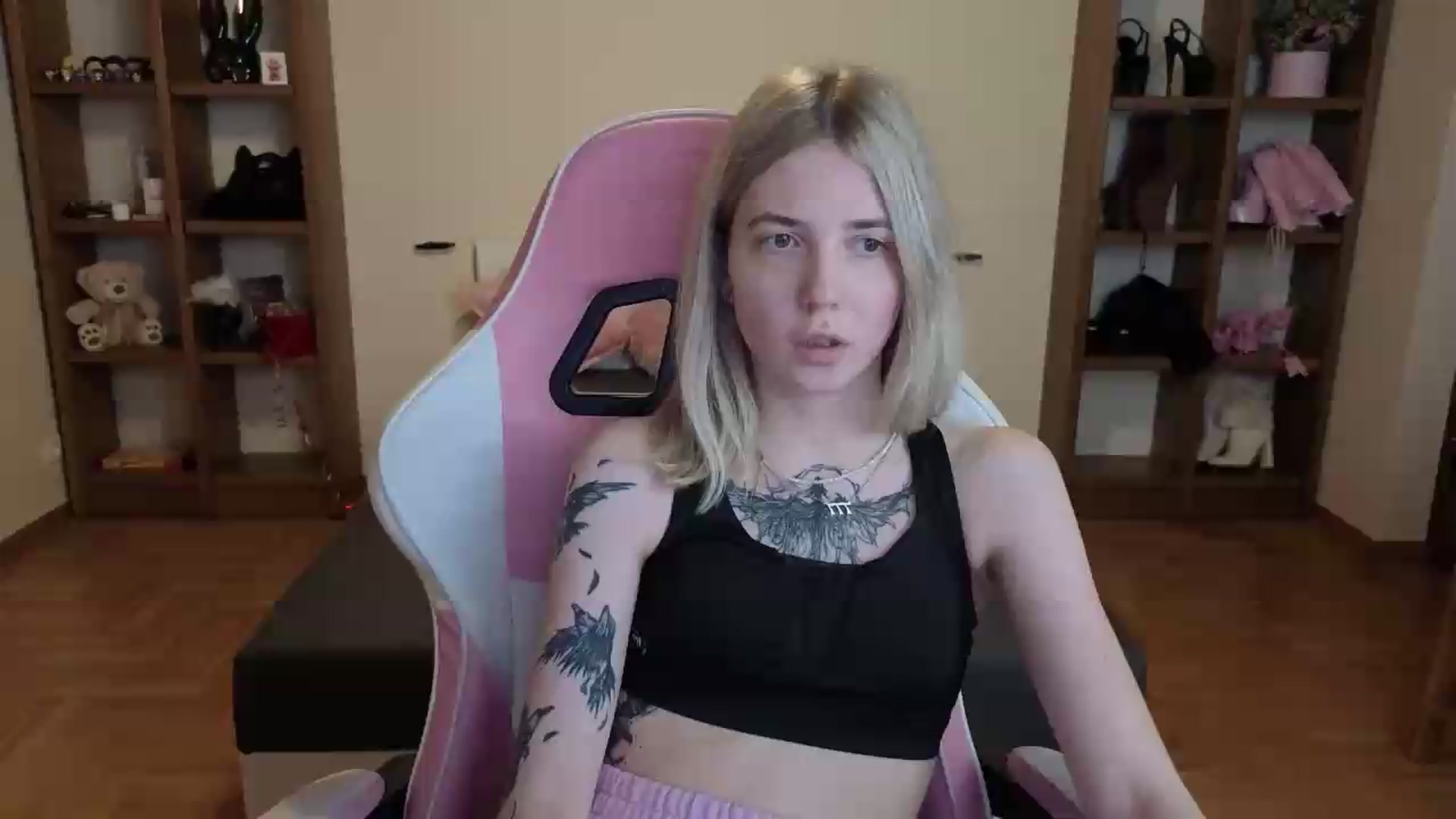 Gallery image thumbnail from Serphelia's myfreecams stream on, 07/10/2026, 18:44 image 16 of 20