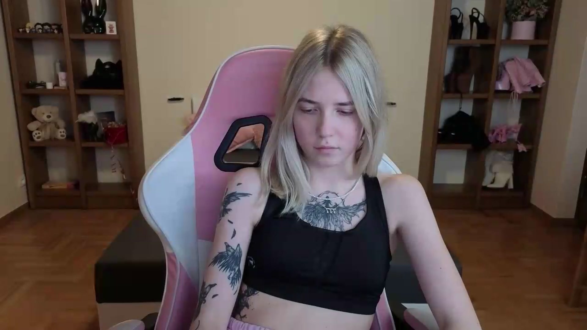 Gallery image thumbnail from Serphelia's myfreecams stream on, 07/10/2026, 18:44 image 3 of 20