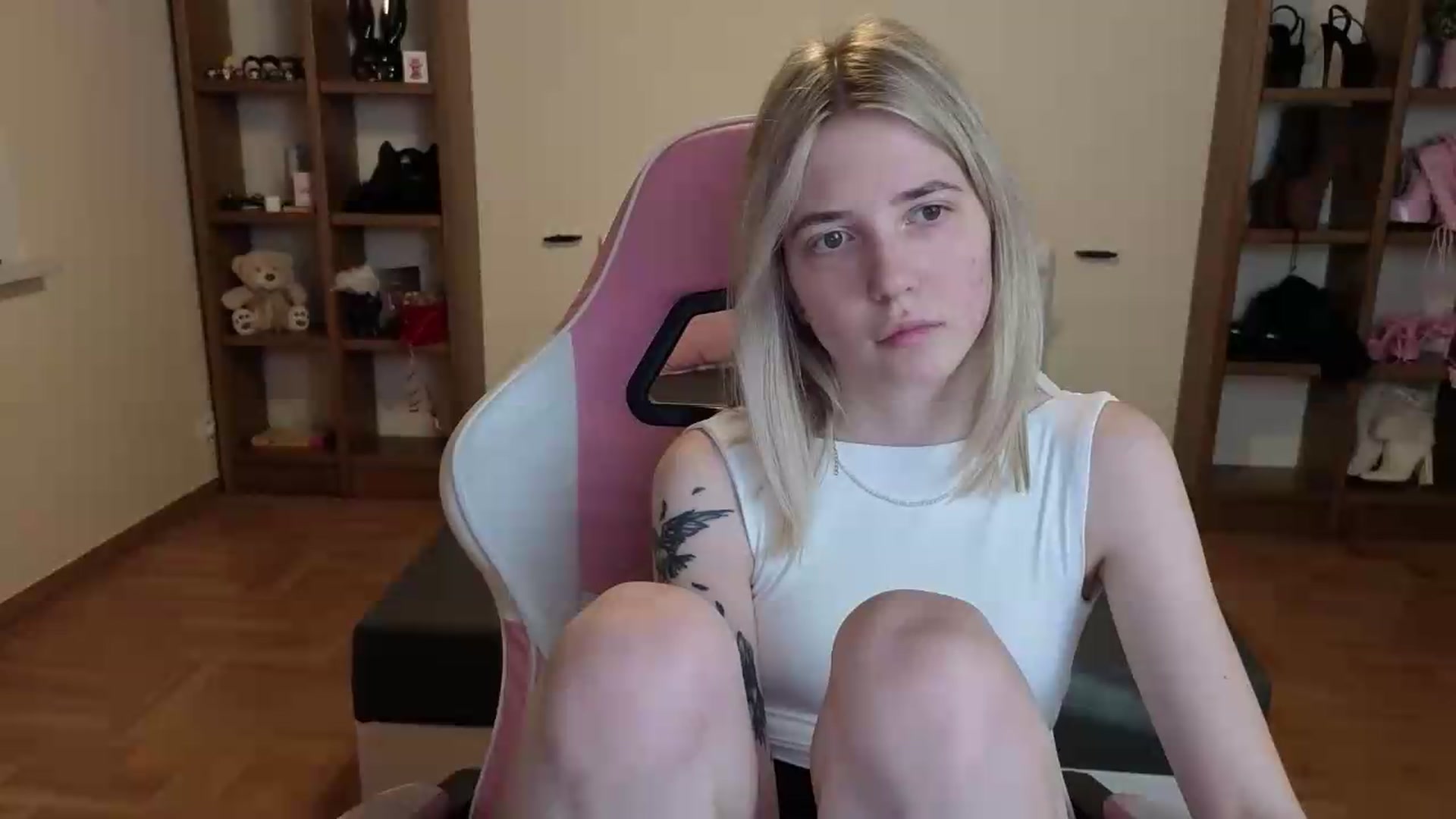 Gallery image thumbnail from Serphelia's myfreecams stream on, 07/11/2026, 18:41 image 8 of 20
