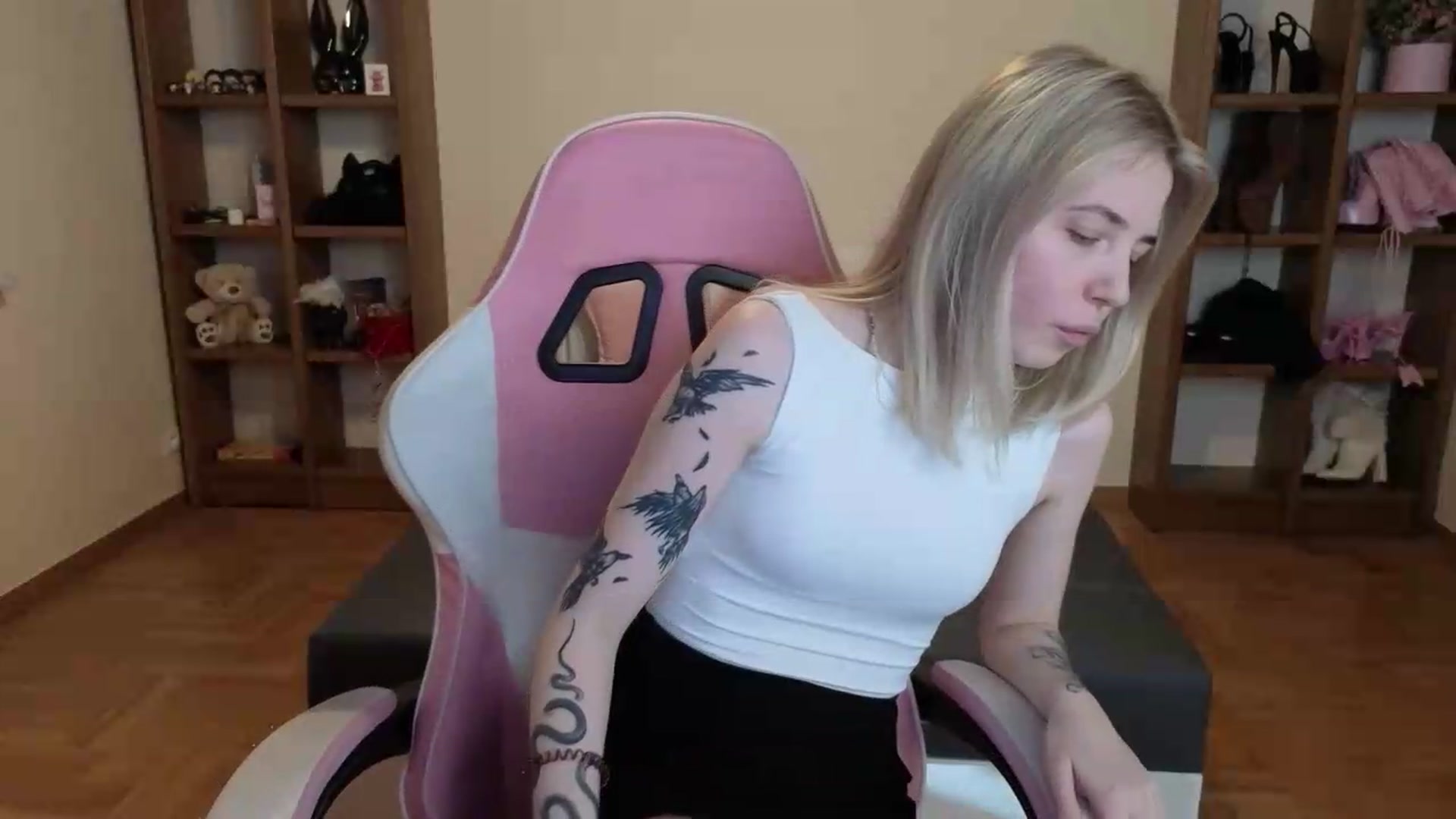 Gallery image thumbnail from Serphelia's myfreecams stream on, 07/11/2026, 18:41 image 4 of 20