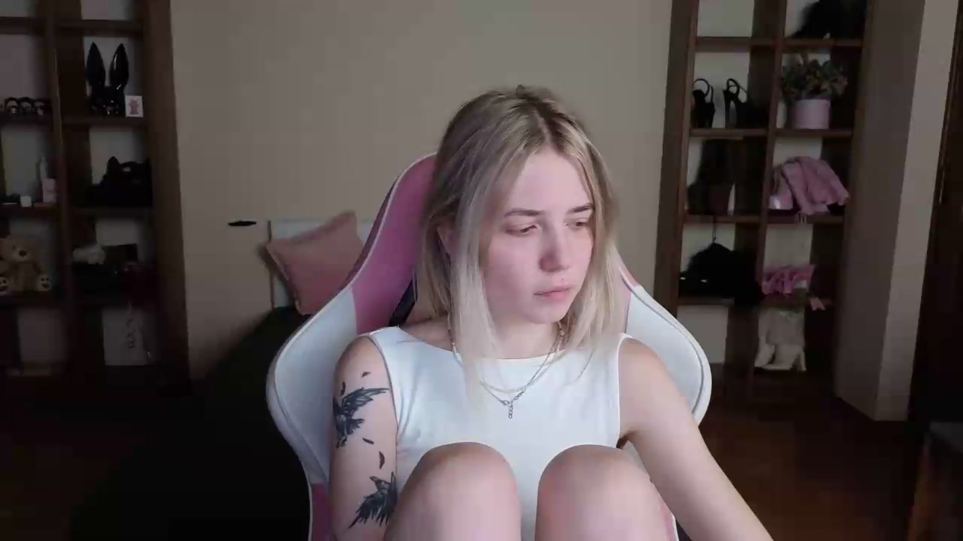 Gallery image thumbnail from Serphelia's myfreecams stream on, 07/11/2026, 23:19 image 5 of 20